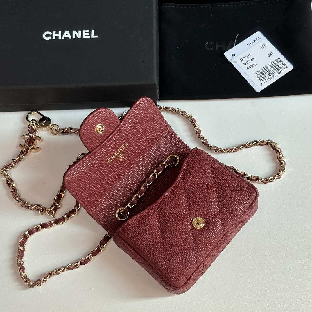 460💰 ❤️❤️❤️Ohanel's new waist bag has arrived. Original quality and beautiful details...AP4802Y size 10x8x3.5cm