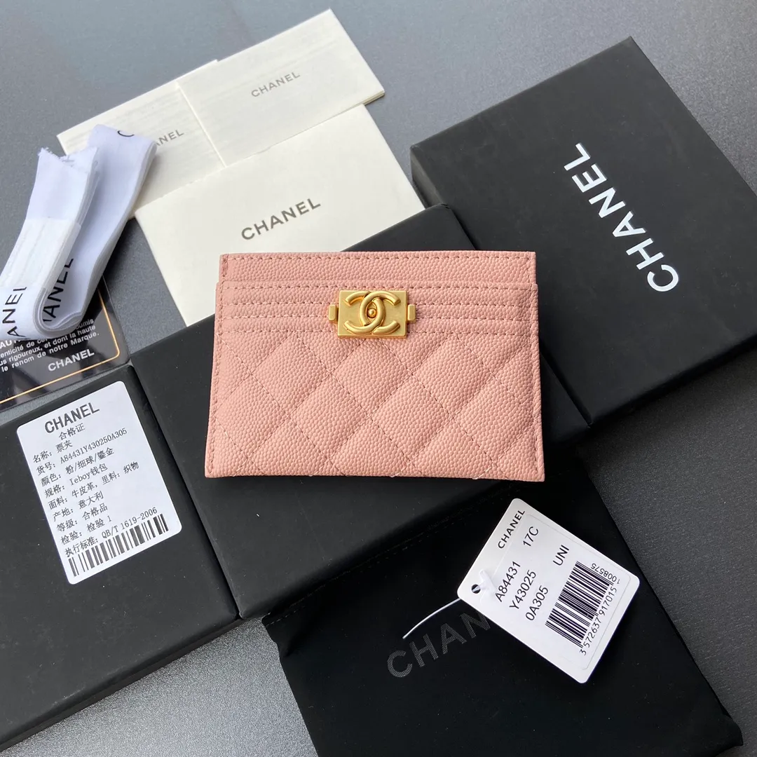 220💰Xiaoxiang imported Italian fine grain calfskin Item number: A84431 Size: w11×h7.5 Color: pink fine ball pattern gold steel mark
