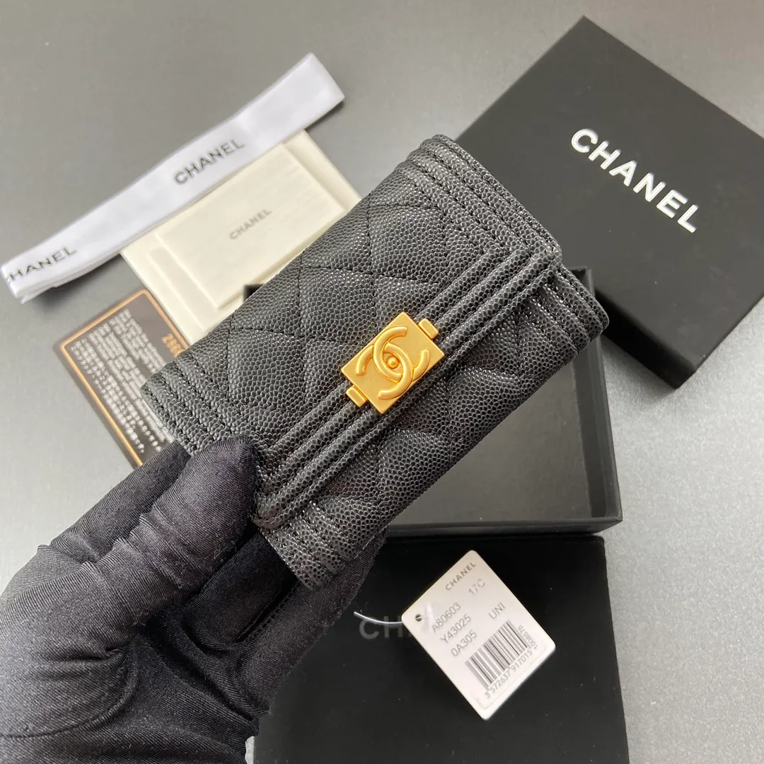260💰Xiaoxiang imported Italian leather Item number: A80603 Size: w11×h8.5×d3cm Color: black fine ball pattern gold hardware