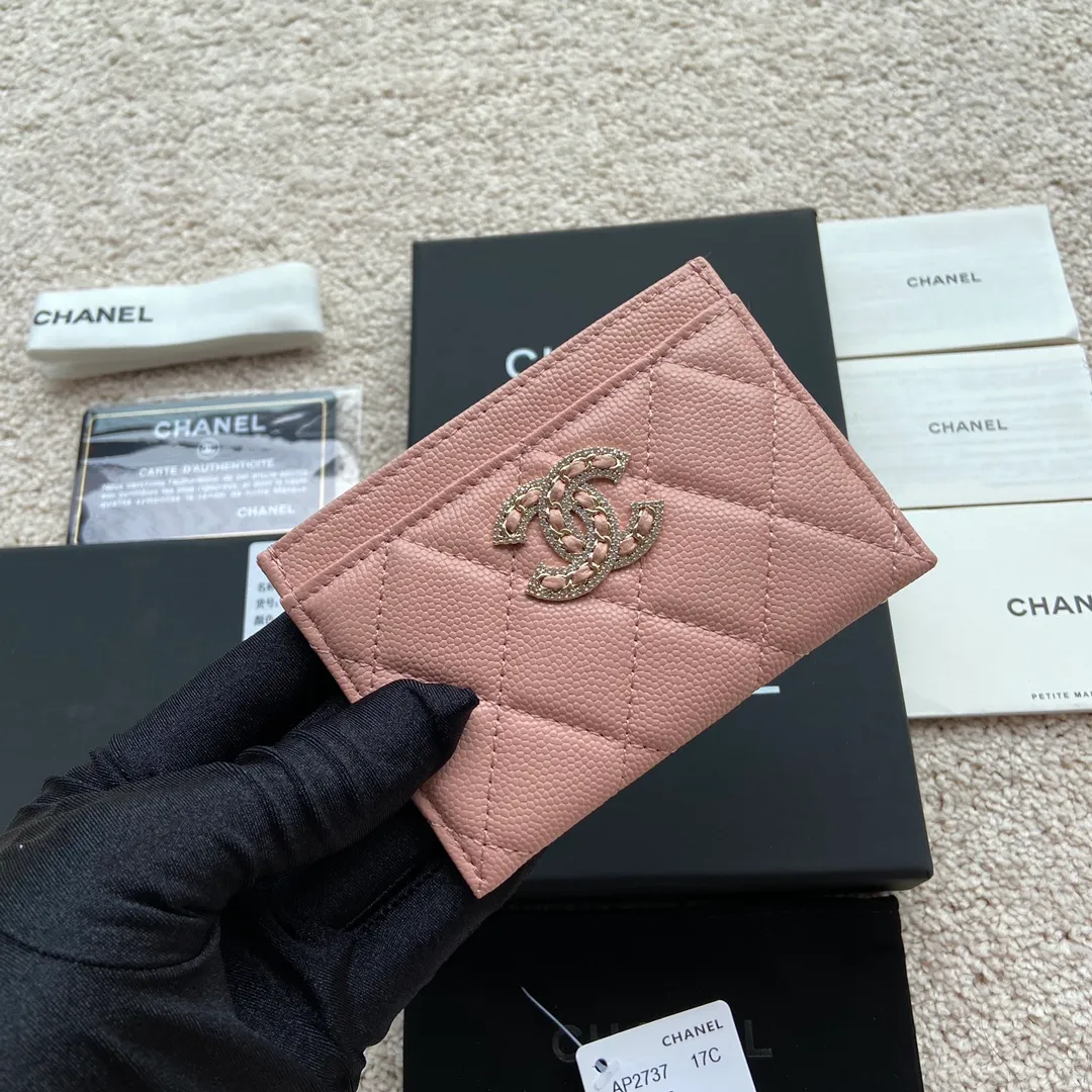 280💰Xiaoxiang imported Italian grained calfskin Item number: AP5474 Size: w11×7.5cm Color: pink fine ball pattern light gold Usage: card holder