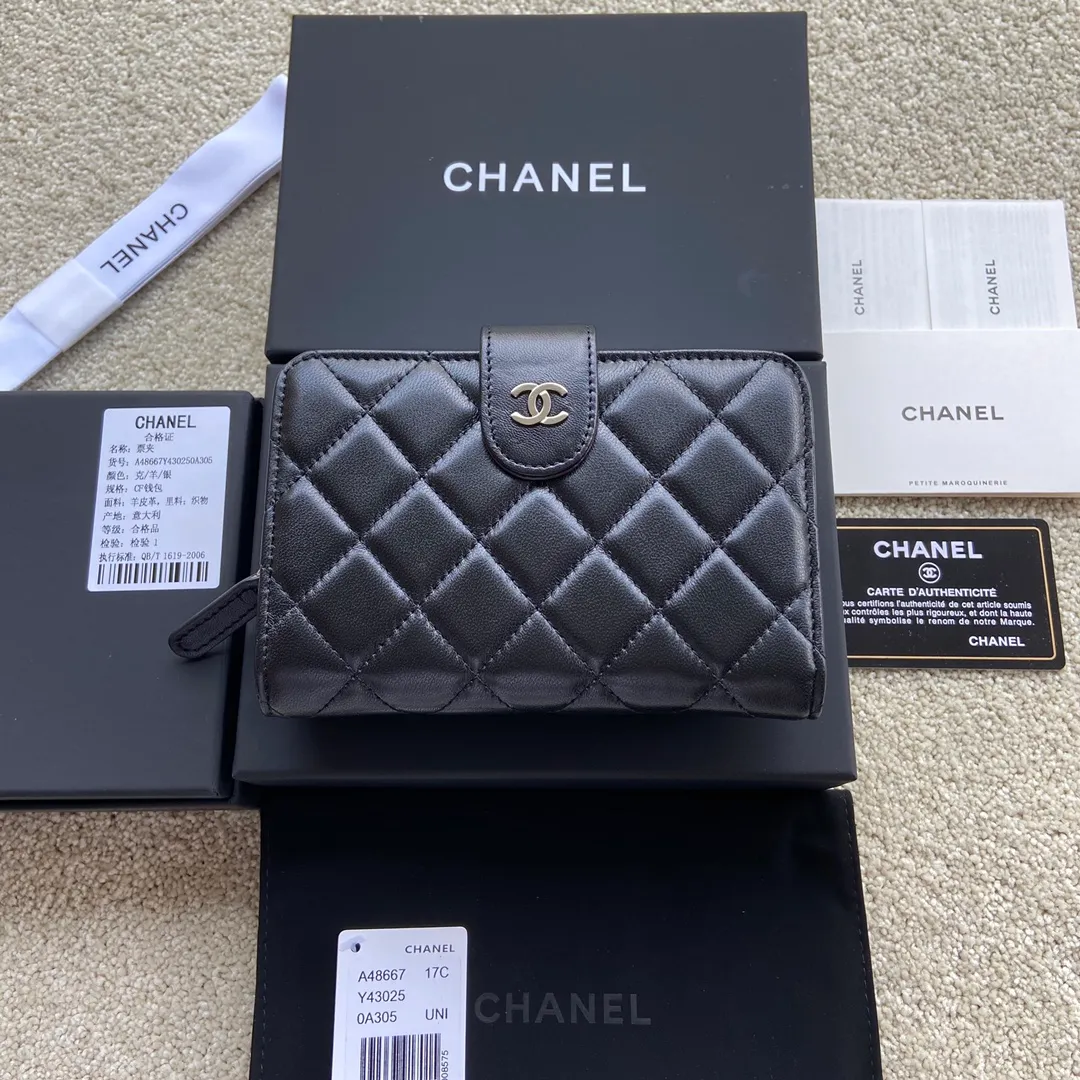 Xiaoxiang imported Italian leather Item number: A48667