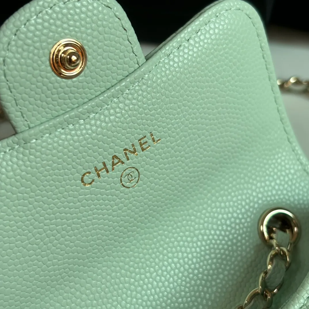 460💰 ❤️❤️❤️Ohanel's new waist bag has arrived. Original quality and beautiful details...AP4802Y size 10x8x3.5cm