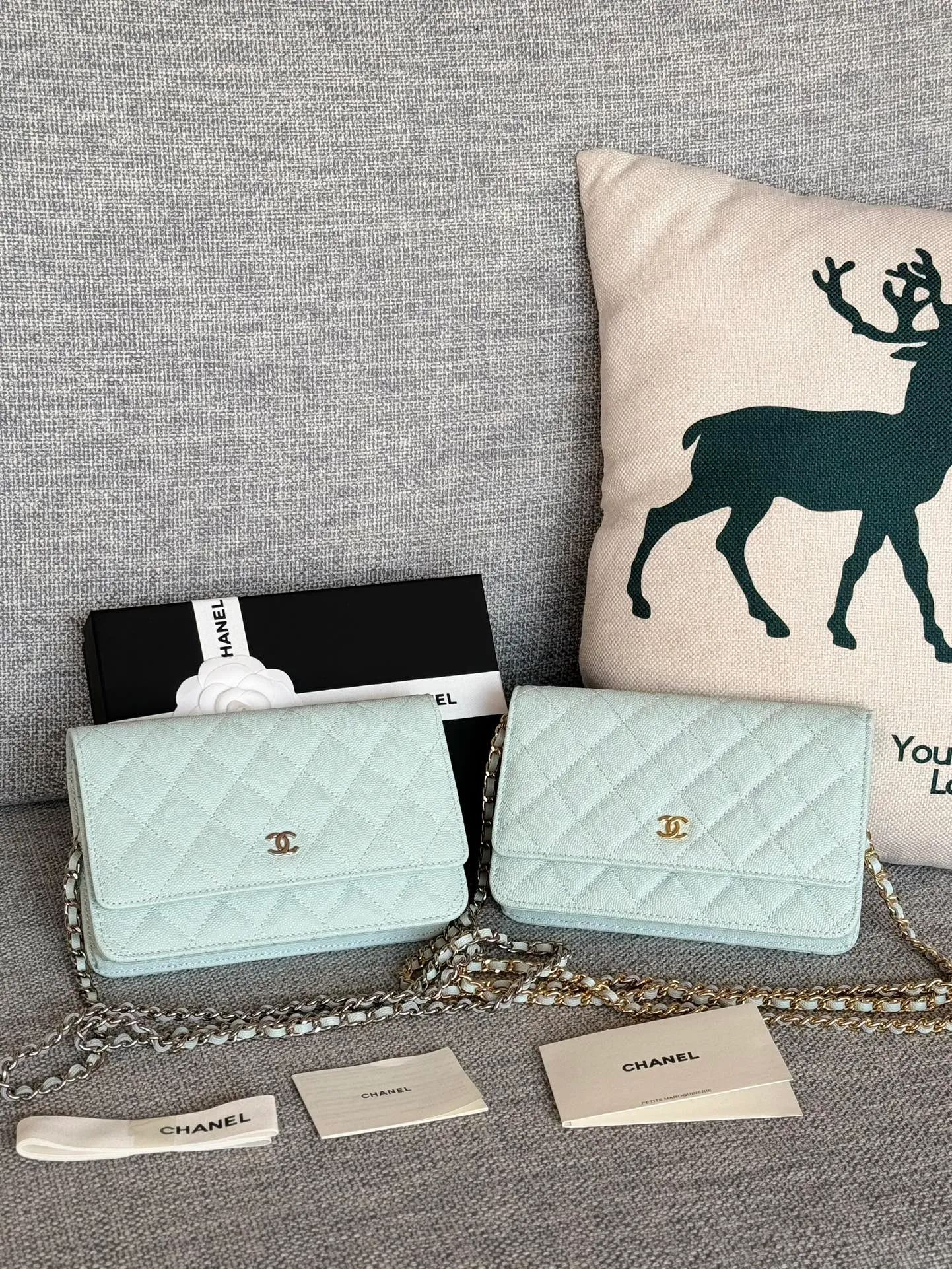 Caviar C𝕙𝕒𝕟𝕖𝕝 entry-level classic 𝑾𝒐𝒄 (magnetic clasp) fortune bag