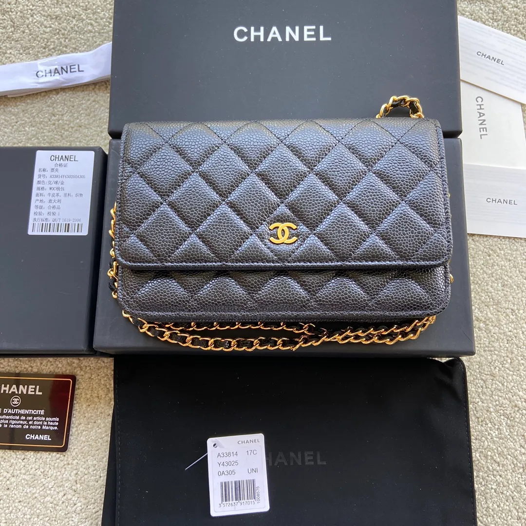 Xiaoxiang imported Italian leather Item number: A33814 Price: 660