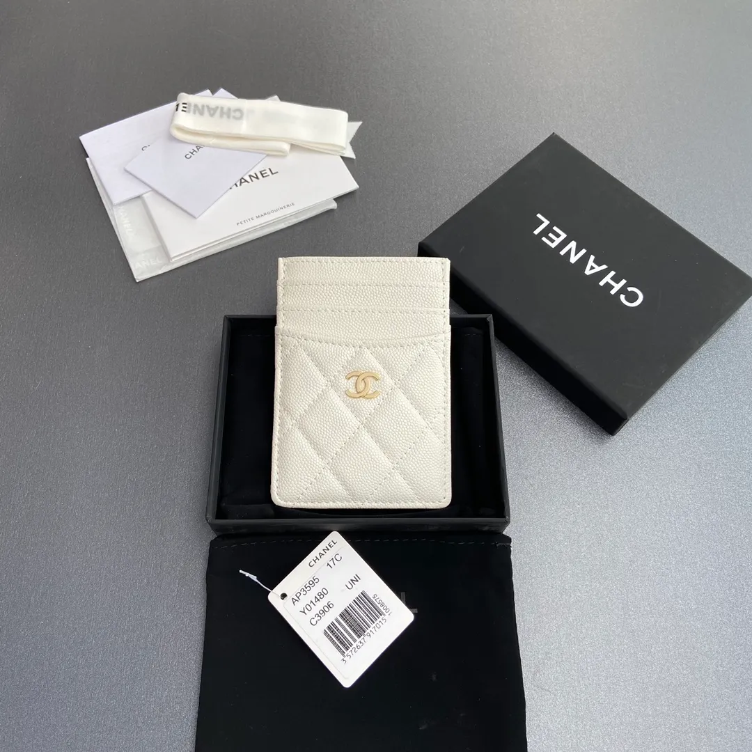 [Premium Hardware Original Leather] ¥260 Xiaoxiang Card Holder Series Quilted Card Holder with Iconic Metal Logo No.: 3595 White Fine Ball Gold