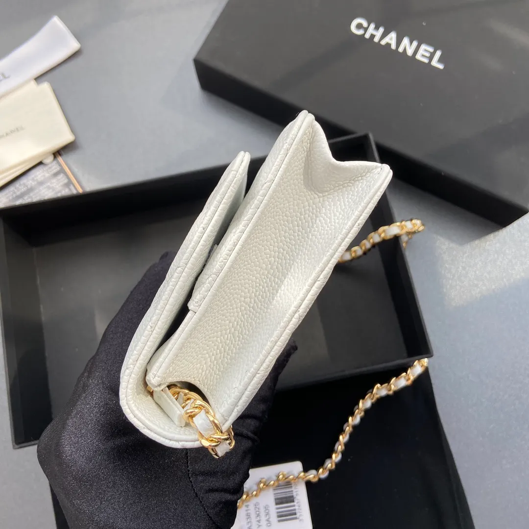 Snap button 600💰Xiaoxiang imported Italian calfskin Item number: A33814 Size: w20×h13×d3.5cm Color: white gold steel mark