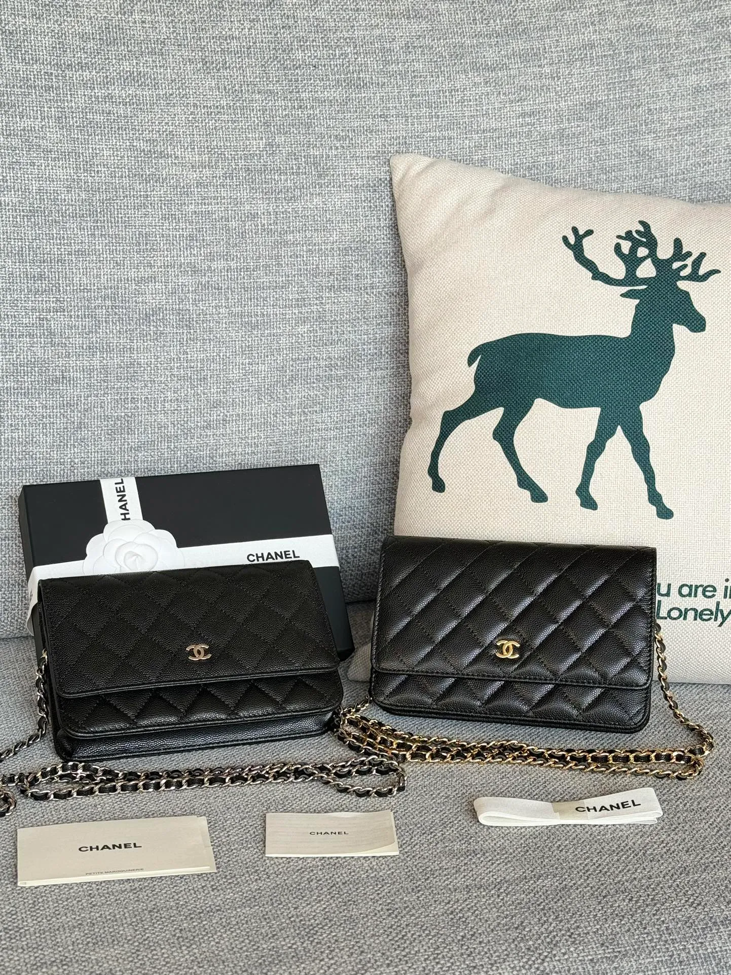 Caviar C𝕙𝕒𝕟𝕖𝕝 entry-level classic 𝑾𝒐𝒄 (magnetic clasp) fortune bag