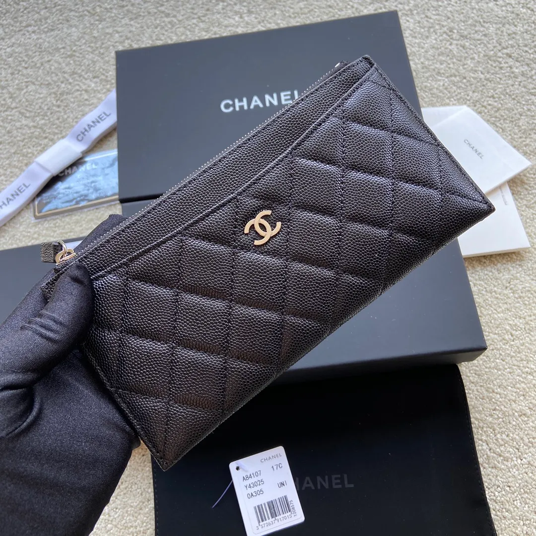 380💰Xiaoxiang imported Italian sheepskin Item number: A84107 Size: w19.5×h10×d2 Color: black ball pattern silver buckle steel mark