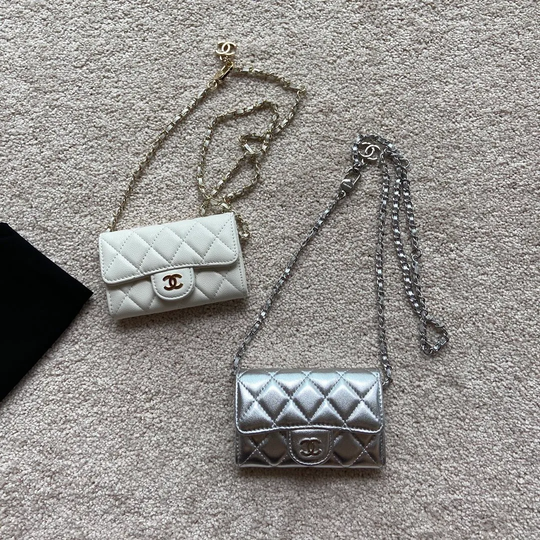 Xiaoxiang imported Italian leather Item number: A81081 (chain small card holder) Price: 420