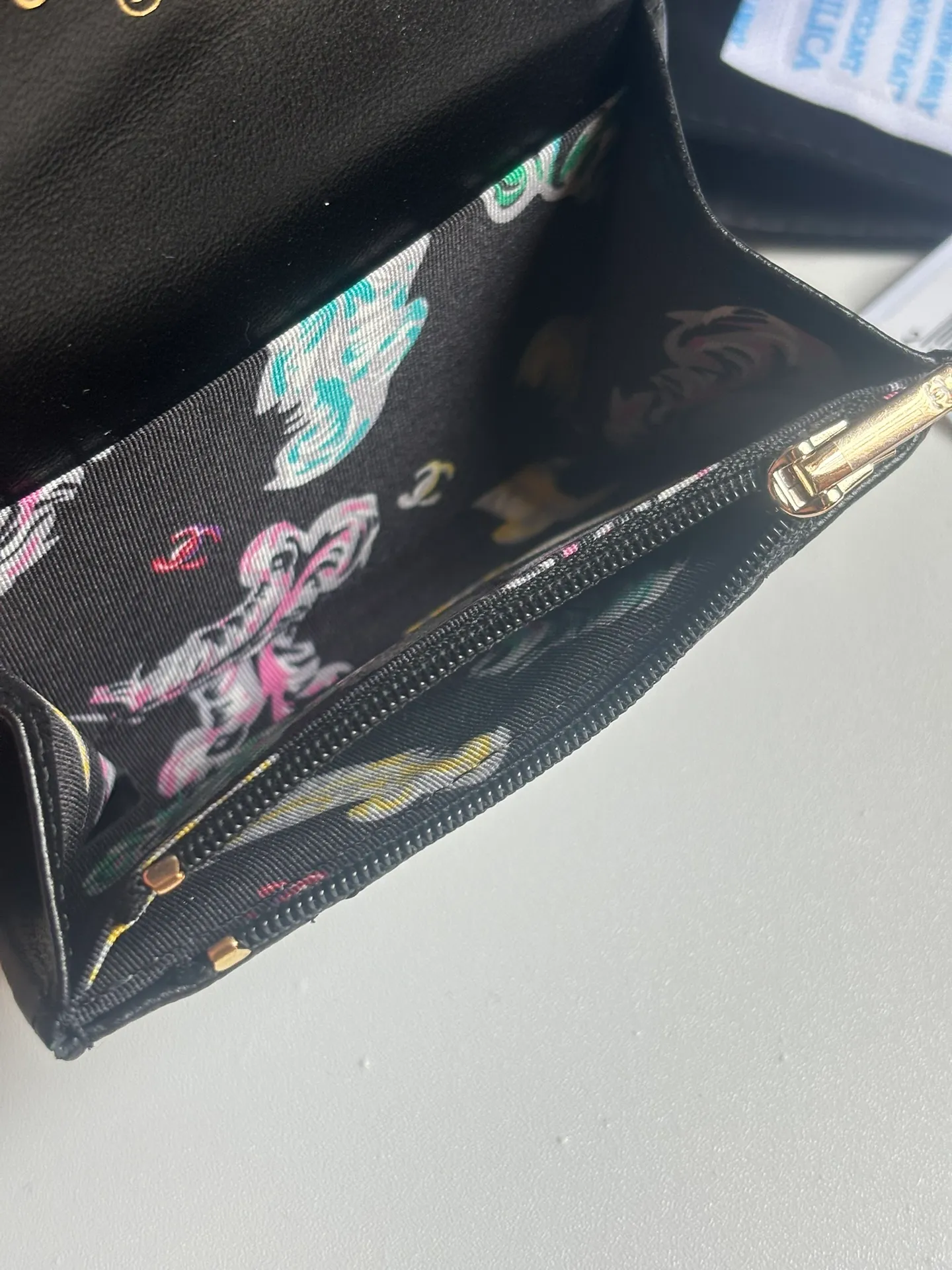 New product CH@NEL lambskin hijab card holder 💦 with new luogo, zipper compartment inside, original quality, exquisite details, model number AP8984, size 11*8.5*3cm 320💰