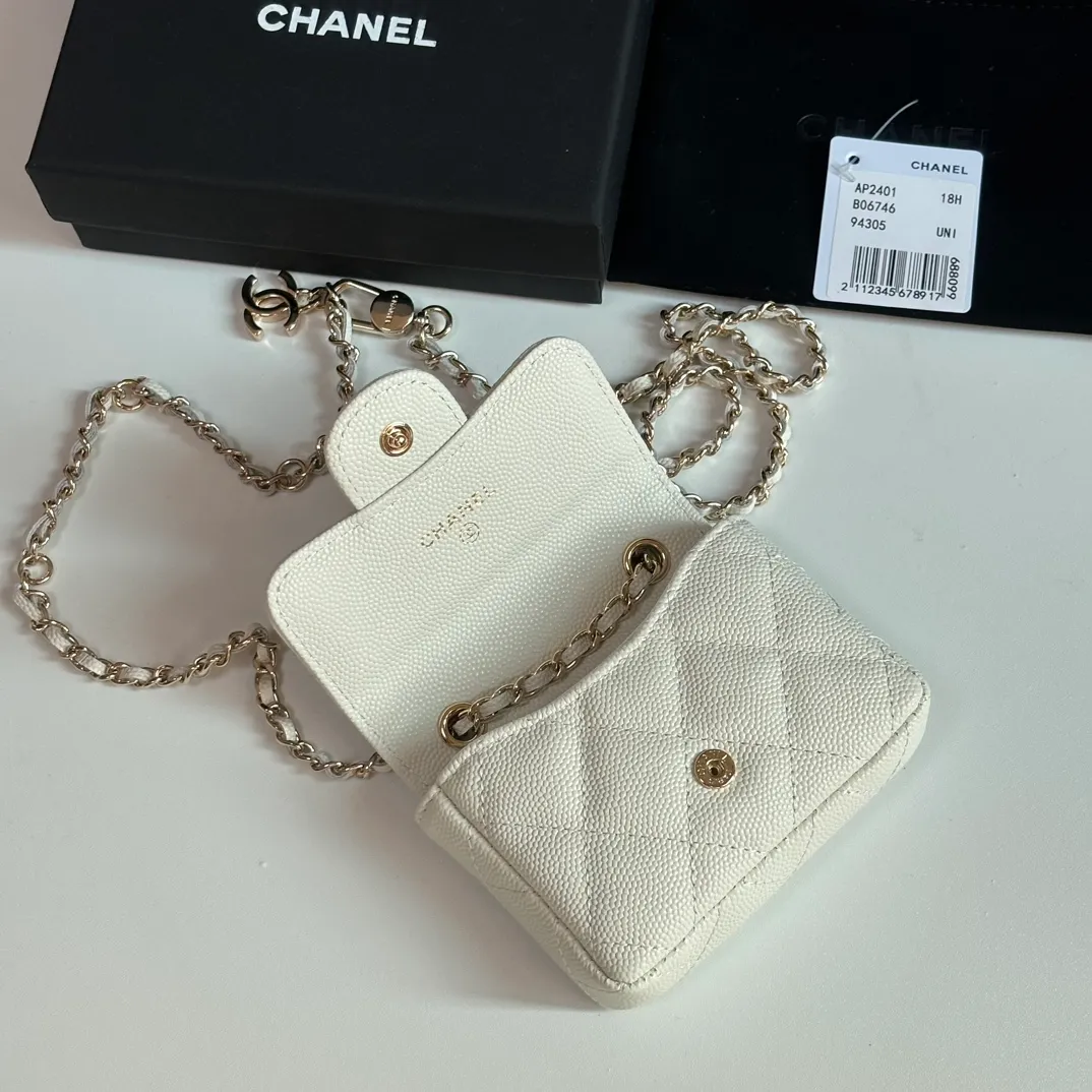 460💰 ❤️❤️❤️Ohanel's new waist bag has arrived. Original quality and beautiful details...AP4802Y size 10x8x3.5cm