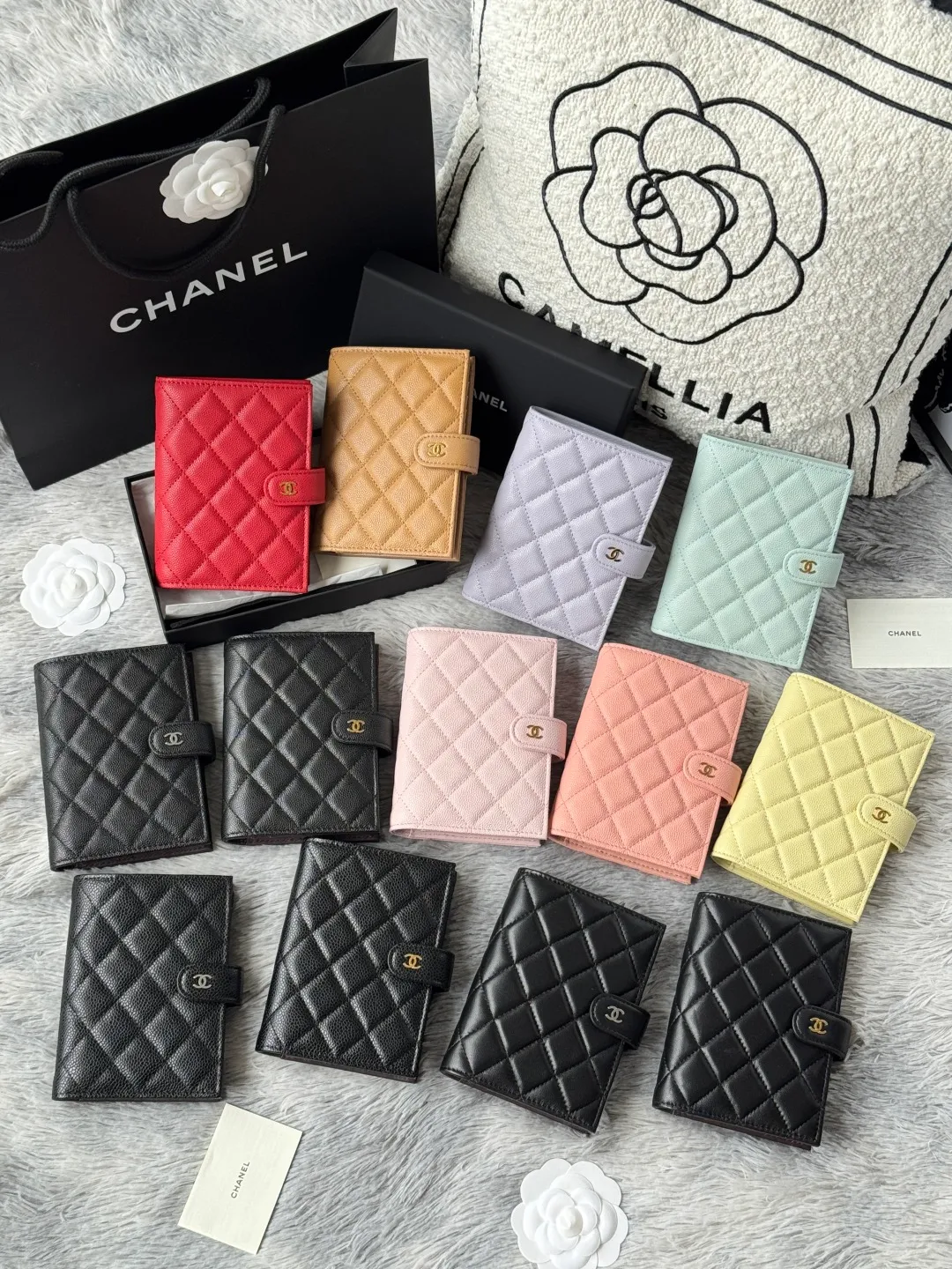 Multifunctional 2-in-1 passport wallet 3196 combination picture Thirteen colors Comparison chart of big and small balls
