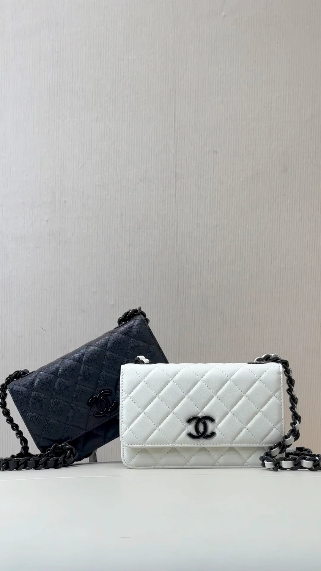 81059 2021 Early Spring Vacation Series Sachet ❤️ Catwalk Style→woc→Panda Color So Beautiful! ! They all look very good! Soft yet strong ~ high-end and attractive, definitely worth buying! ! !