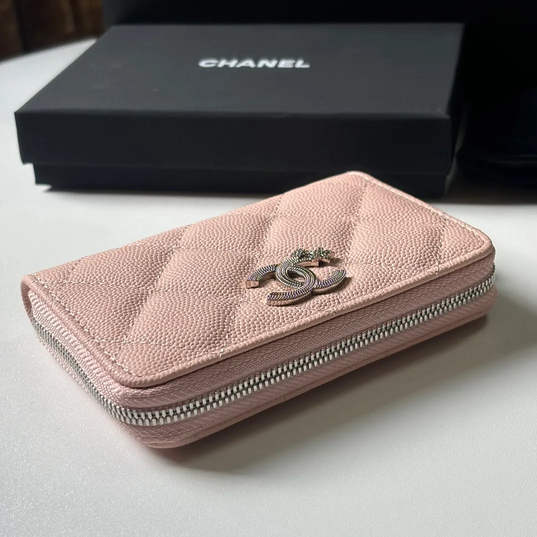 360💰 New product ❤️❤️❤️CH@NEL small zipper card holder💦 with new luogo, zipper compartment inside, original quality, beautiful details, model number AP9630, size 11*7.5*2cm
