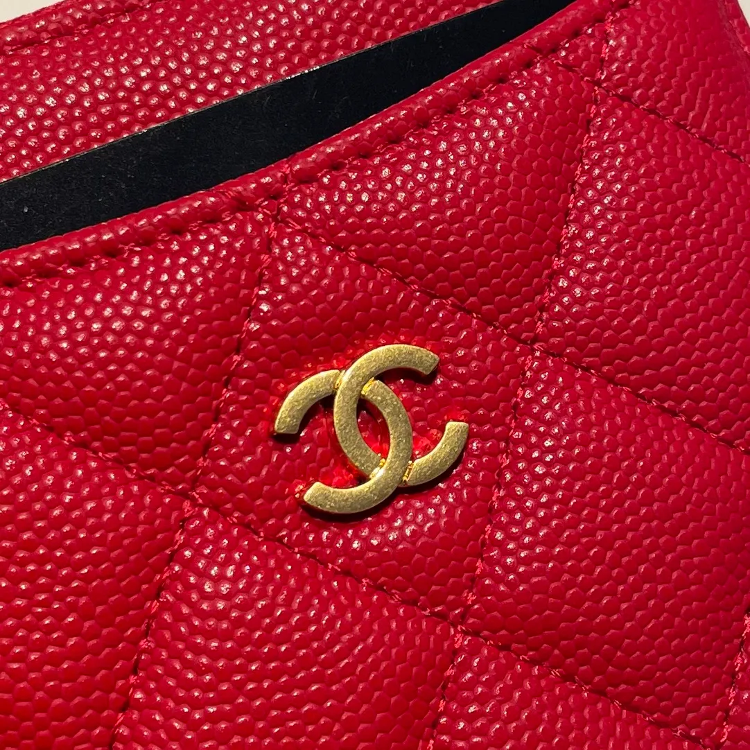💰420😊Upgraded version💋Chanel🆕 New color colorful fine ball caviar cowhide🐂Classic zipper bag with multiple card slots for change. It can also bring convenience to various bank cards, supermarket cards, shopping cards, and membership cards. It is so small and easy to carry. It is the most fashionable and popular element of coin purses. Do you own it? Comes with the latest complete set of packaging 2061🍃size: 12*9.5cm