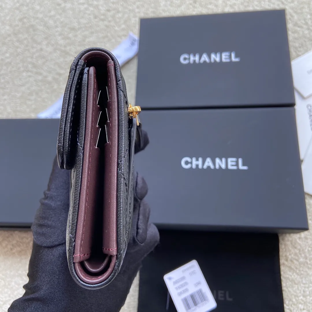 440💰Xiaoxiang imported Italian lambskin Item number: A82288 Size: w10.5×h11.5×d3cm Color: black lambskin gold steel mark