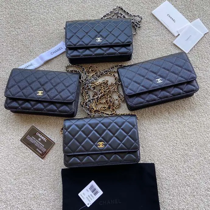 Xiaoxiang imported Italian grained calfskin Item number: A0250 Price: 640 Xiaoxiang combination picture