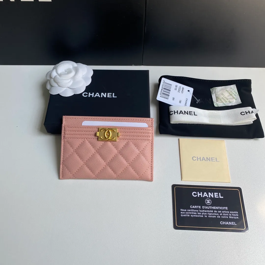 220💰 [Original order quality] [Delivery packaging] CHANEL, original order quality, leboy card holder 💦 style number A84431 top leather hardware, beautiful details, complete package! Size 11*7.5*1.