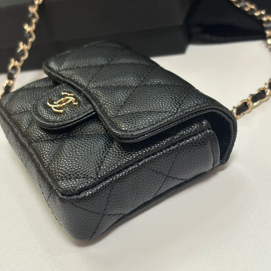 460💰 ❤️❤️❤️Ohanel's new waist bag has arrived. Original quality and beautiful details...AP4802Y size 10x8x3.5cm