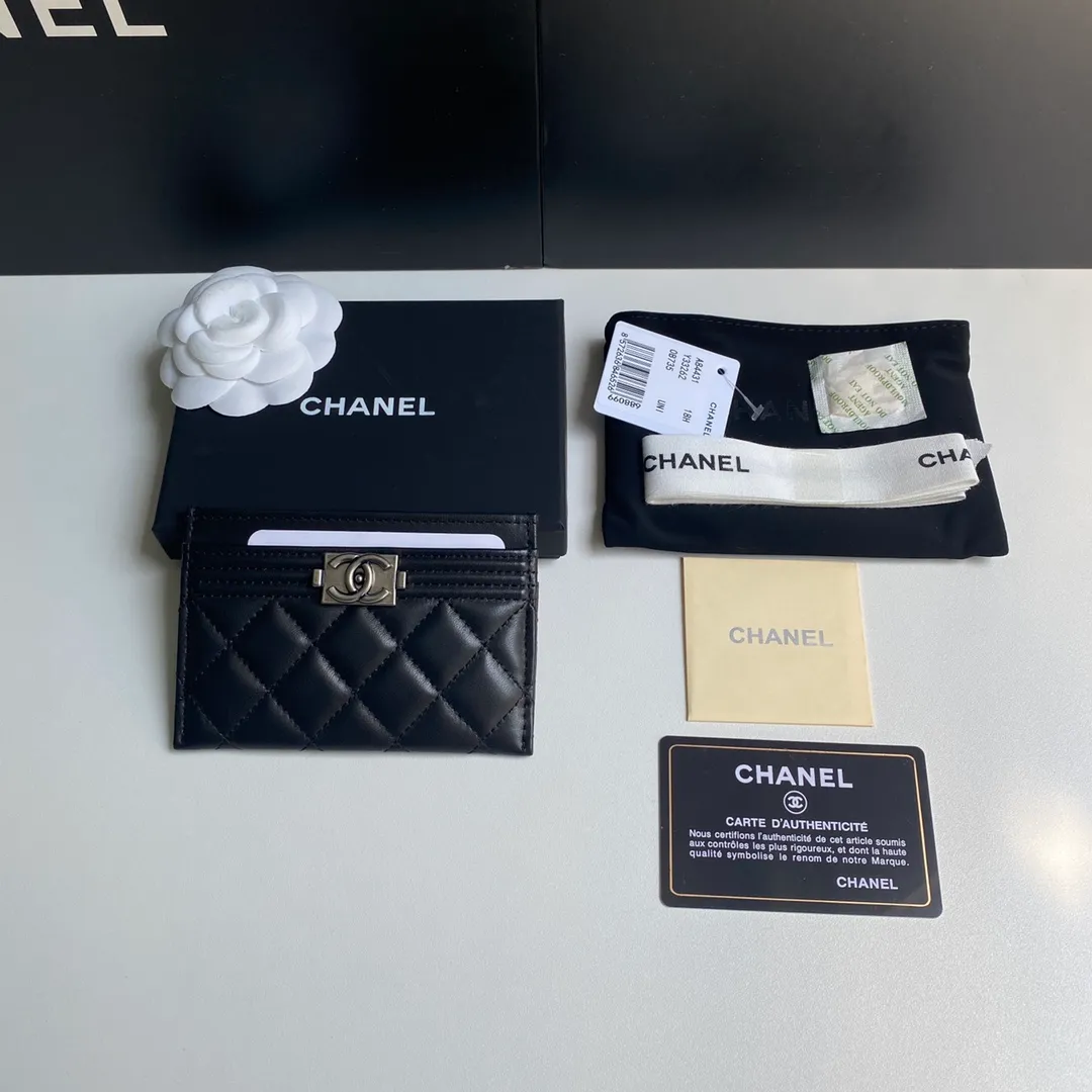 220💰 [Original order quality] [Delivery packaging] CHANEL, original order quality, leboy card holder 💦 style number A84431 top leather hardware, beautiful details, complete package! Size 11*7.5*1.