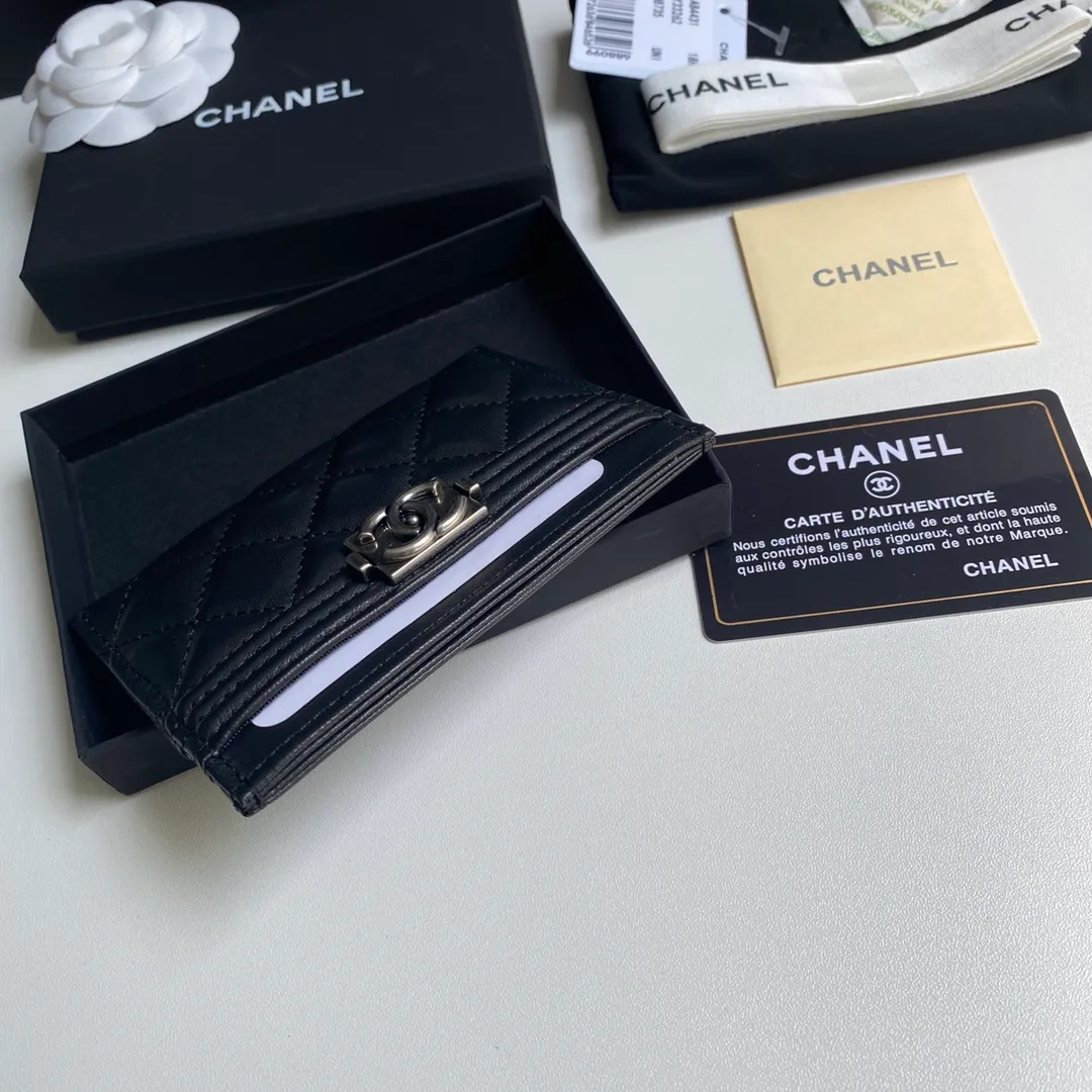 220💰 [Original order quality] [Delivery packaging] CHANEL, original order quality, leboy card holder 💦 style number A84431 top leather hardware, beautiful details, complete package! Size 11*7.5*1.