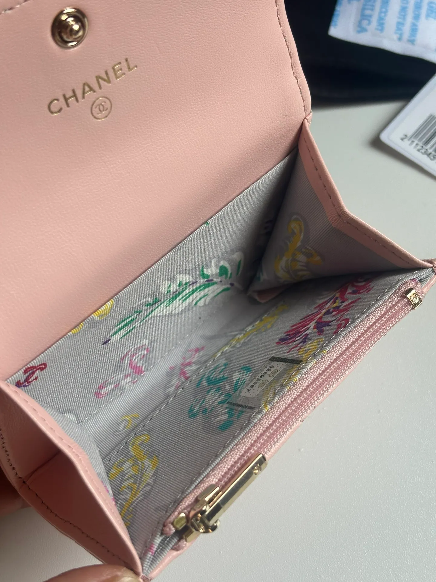 New product CH@NEL lambskin hijab card holder 💦 with new luogo, zipper compartment inside, original quality, exquisite details, model number AP8984, size 11*8.5*3cm 320💰