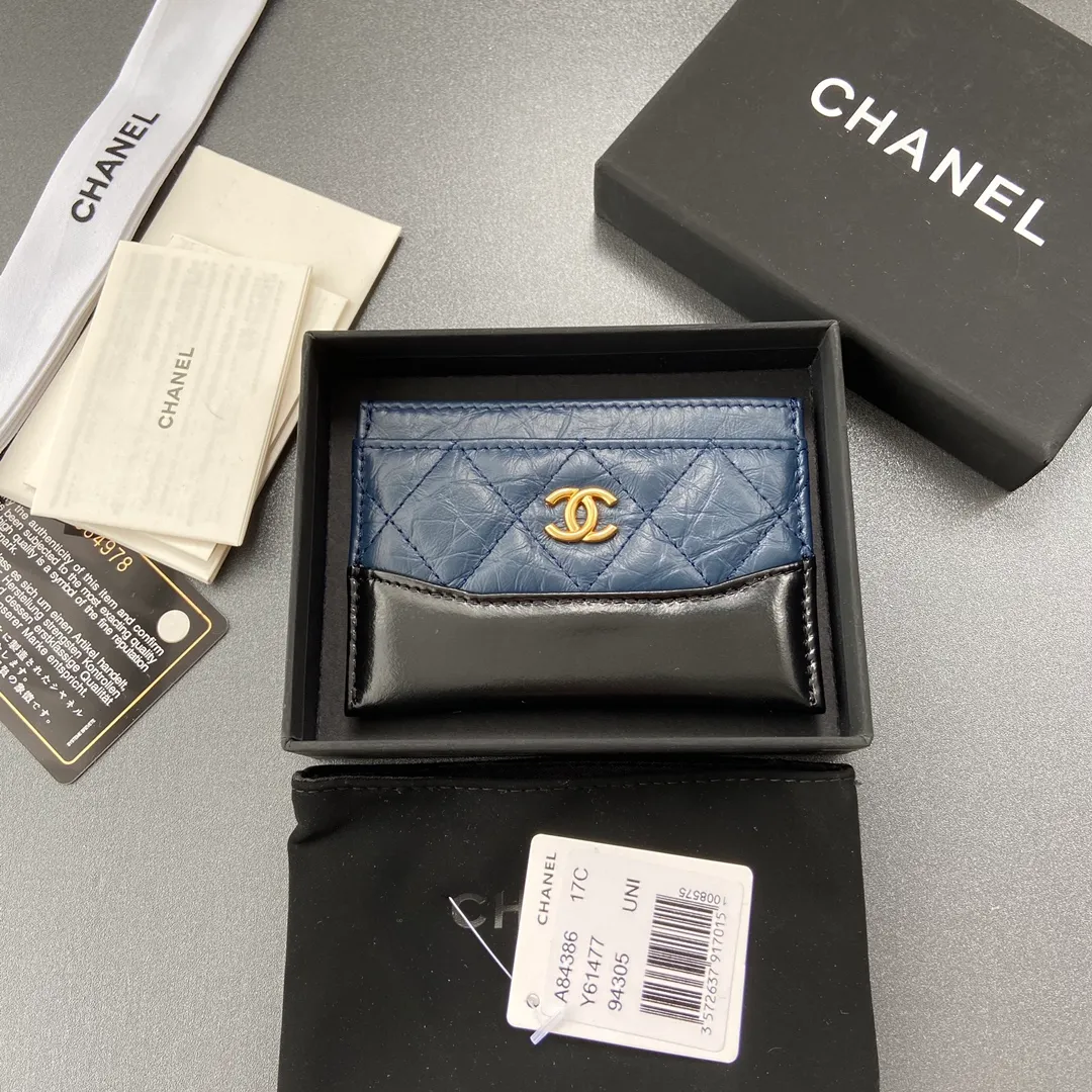 220💰Xiaoxiang imported Italian leather Item number: 84386 Size: w11×h7.5cm Color: blue with black Gold hardware