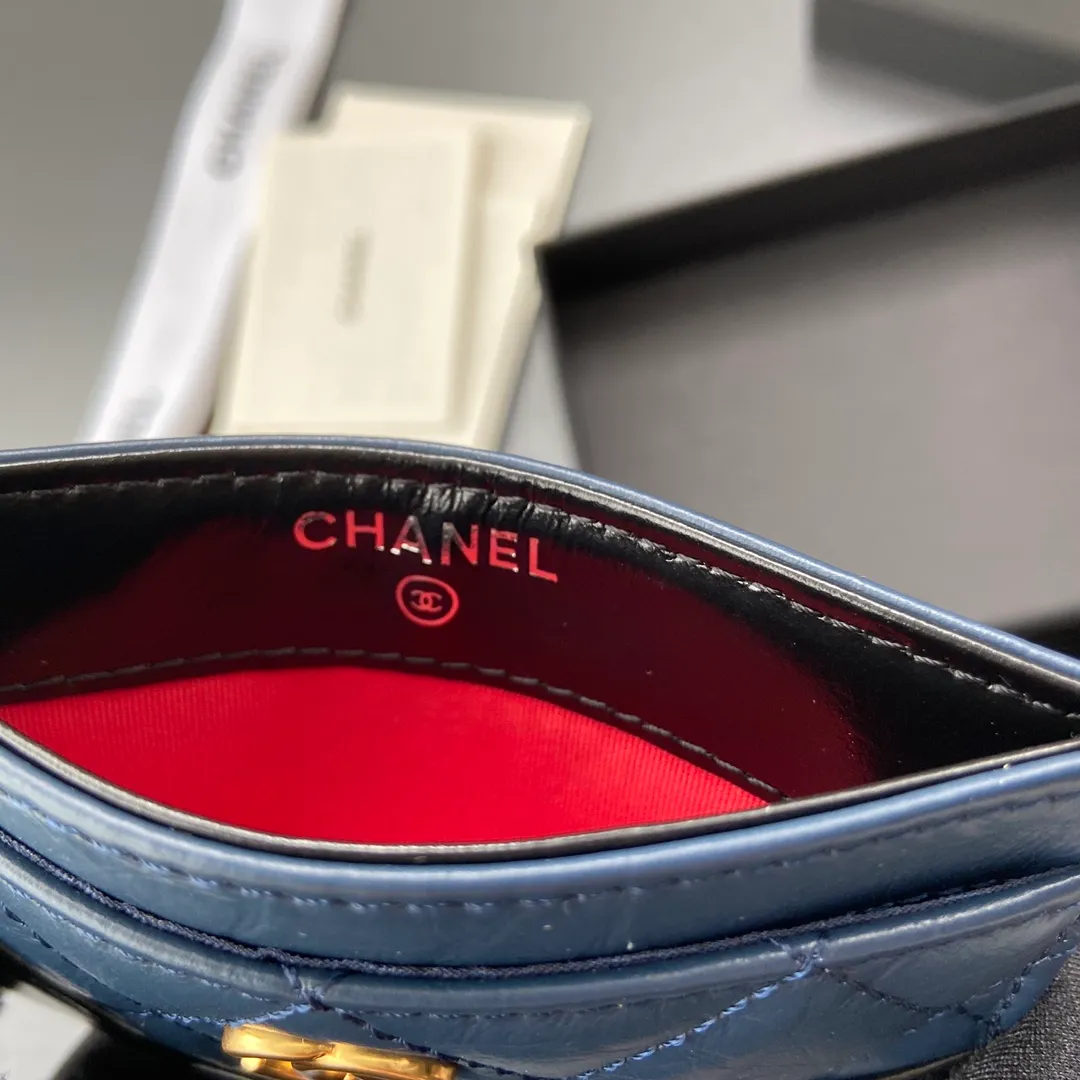 220💰Xiaoxiang imported Italian leather Item number: 84386 Size: w11×h7.5cm Color: blue with black Gold hardware