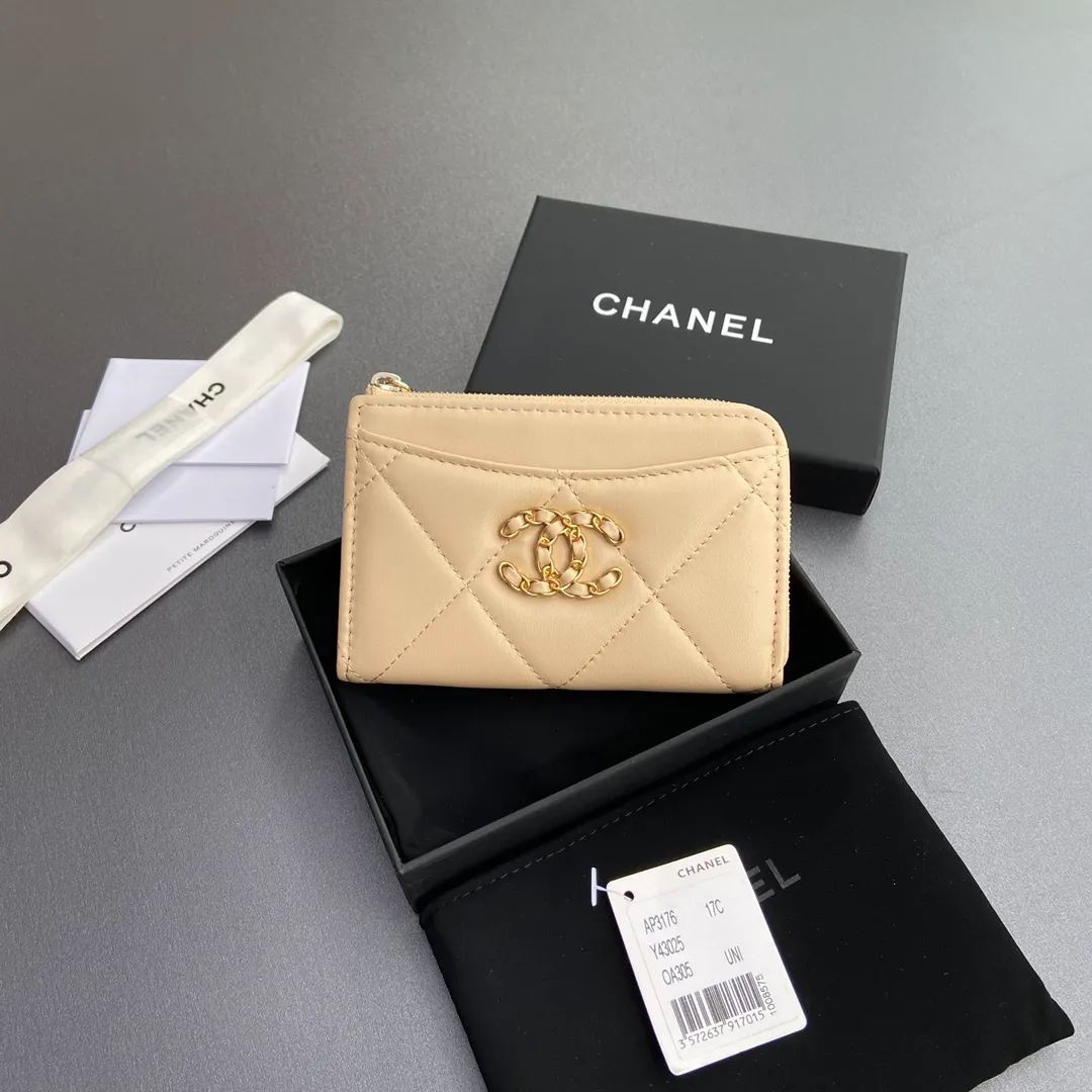 [Special grade hardware original leather] Xiaoxiang small zipper bag card holder series Quilted card holder with iconic metal logo No.: 3176 Xiaoxiang combination picture