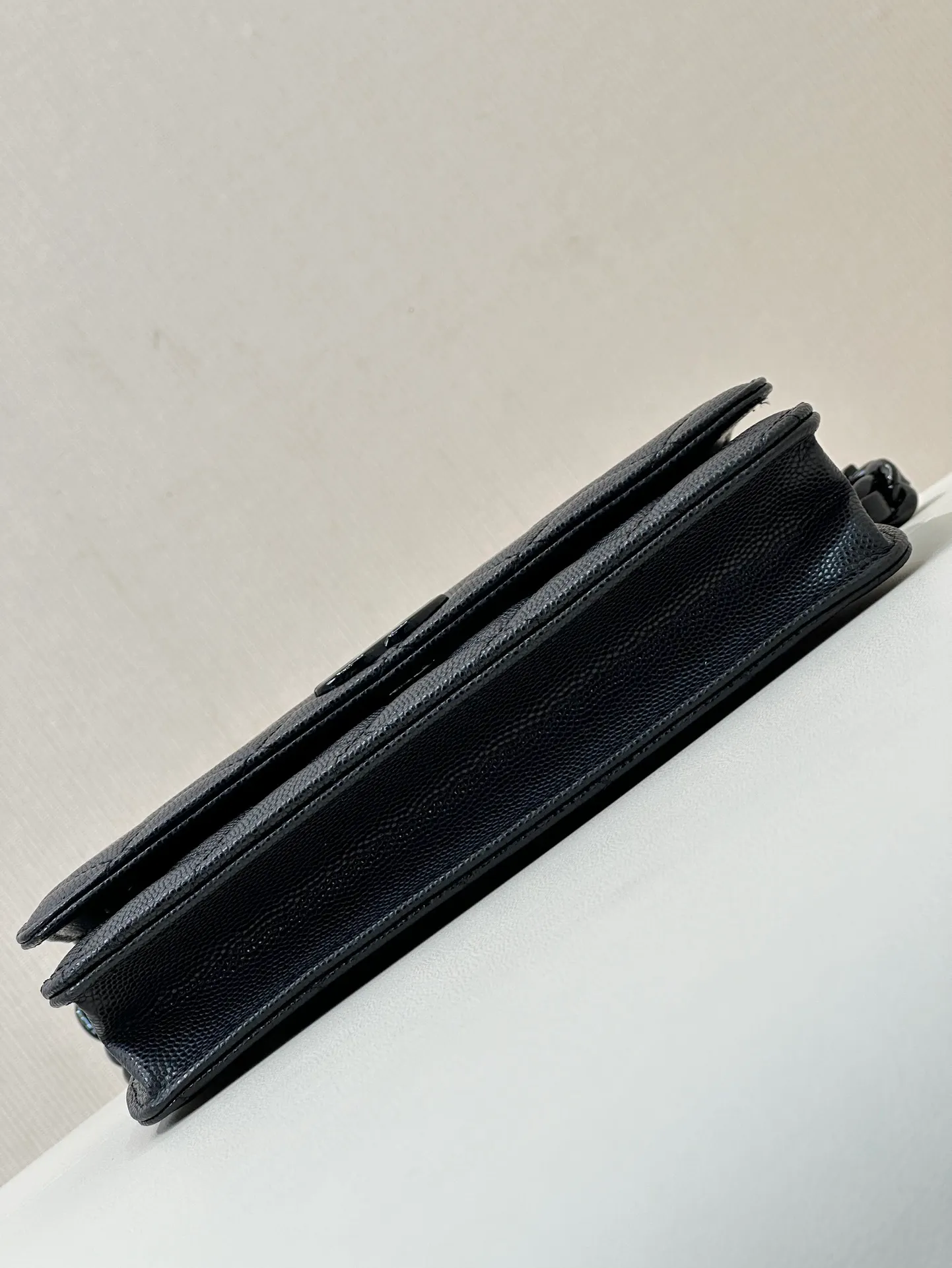 81059 black