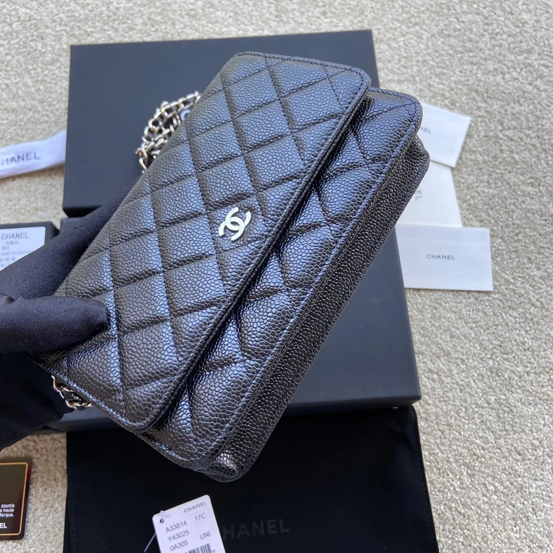 Snap button 600💰Xiaoxiang imported Italian lambskin Item number: A33814 Size: w20×h13×d3.5cm Color: black ball pattern silver steel mark