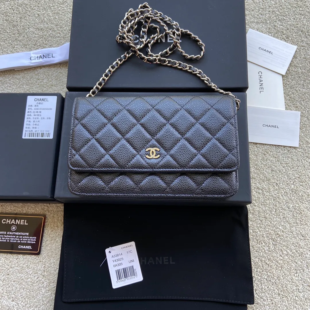 Xiaoxiang imported Italian leather Item number: A33814 Price: 660