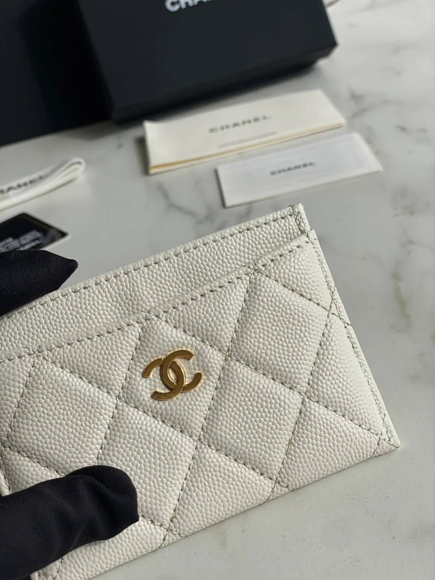 190💰【Original quality】【With serial code】CHANEL, classic card holder! Original quality, caviar small ball pattern series, classic series, exquisite details, full set of packaging, style number (AP426) 31510... size 11*7.5*1