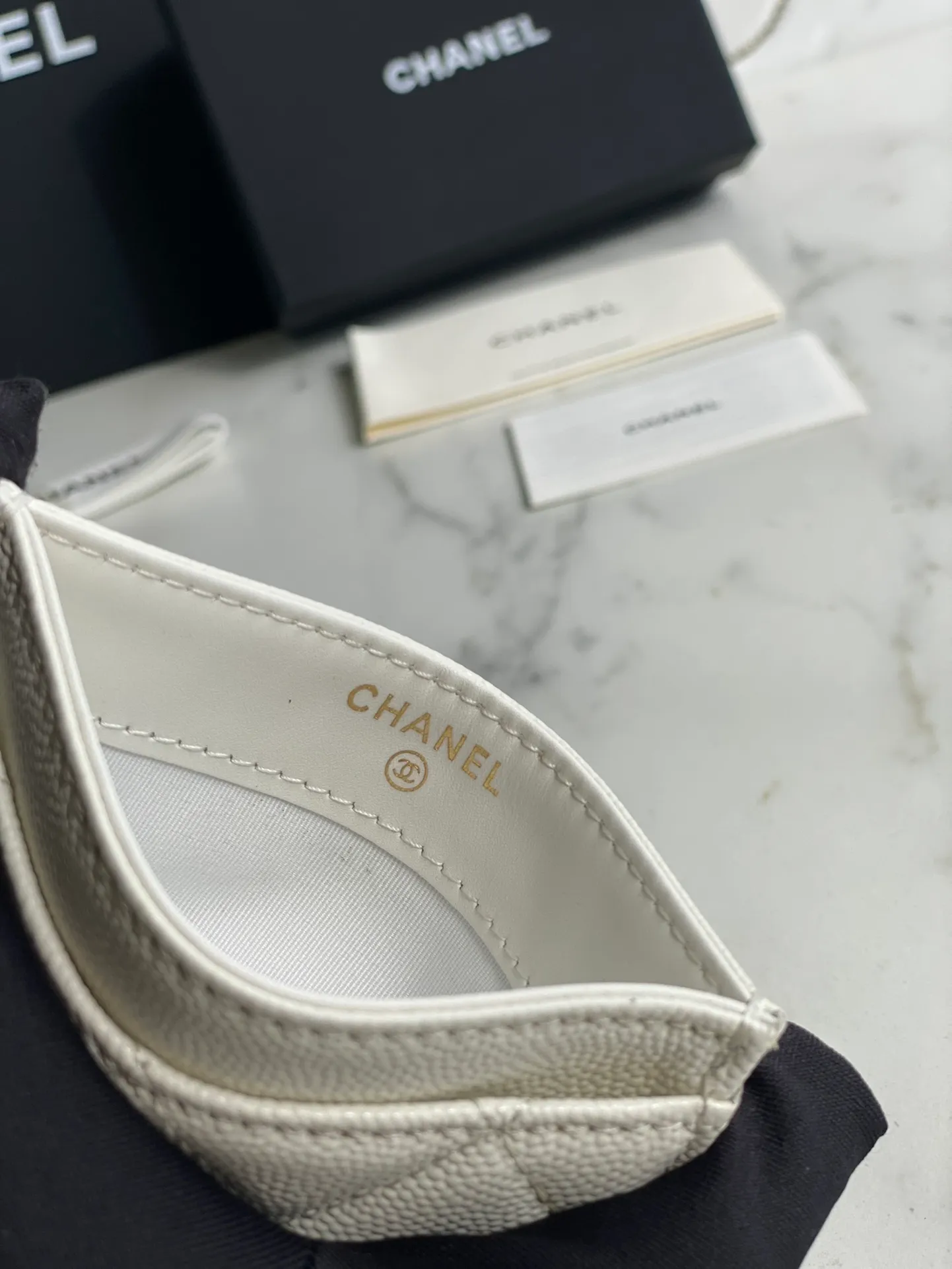 190💰【Original quality】【With serial code】CHANEL, classic card holder! Original quality, caviar small ball pattern series, classic series, exquisite details, full set of packaging, style number (AP426) 31510... size 11*7.5*1