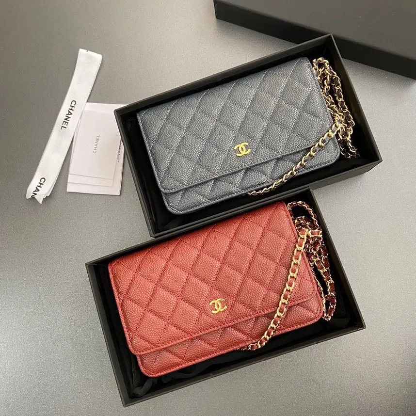 Xiaoxiang imported Italian grained calfskin Item number: AP500 Price: 660 Xiaoxiang combination picture