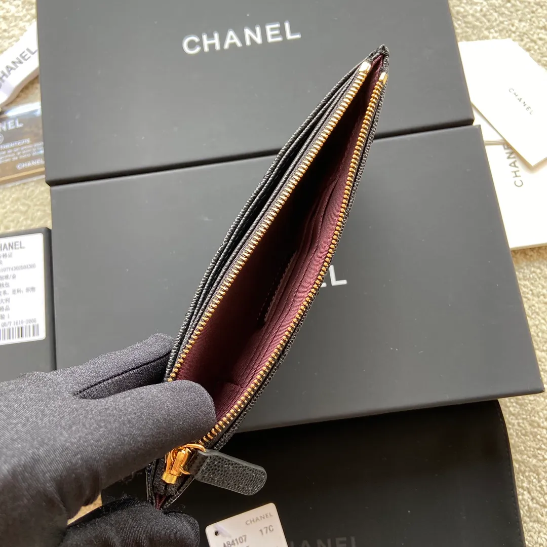 380💰Xiaoxiang imported Italian sheepskin Item number: A84107 Size: w19.5×h10×d2 Color: black ball pattern gold steel mark