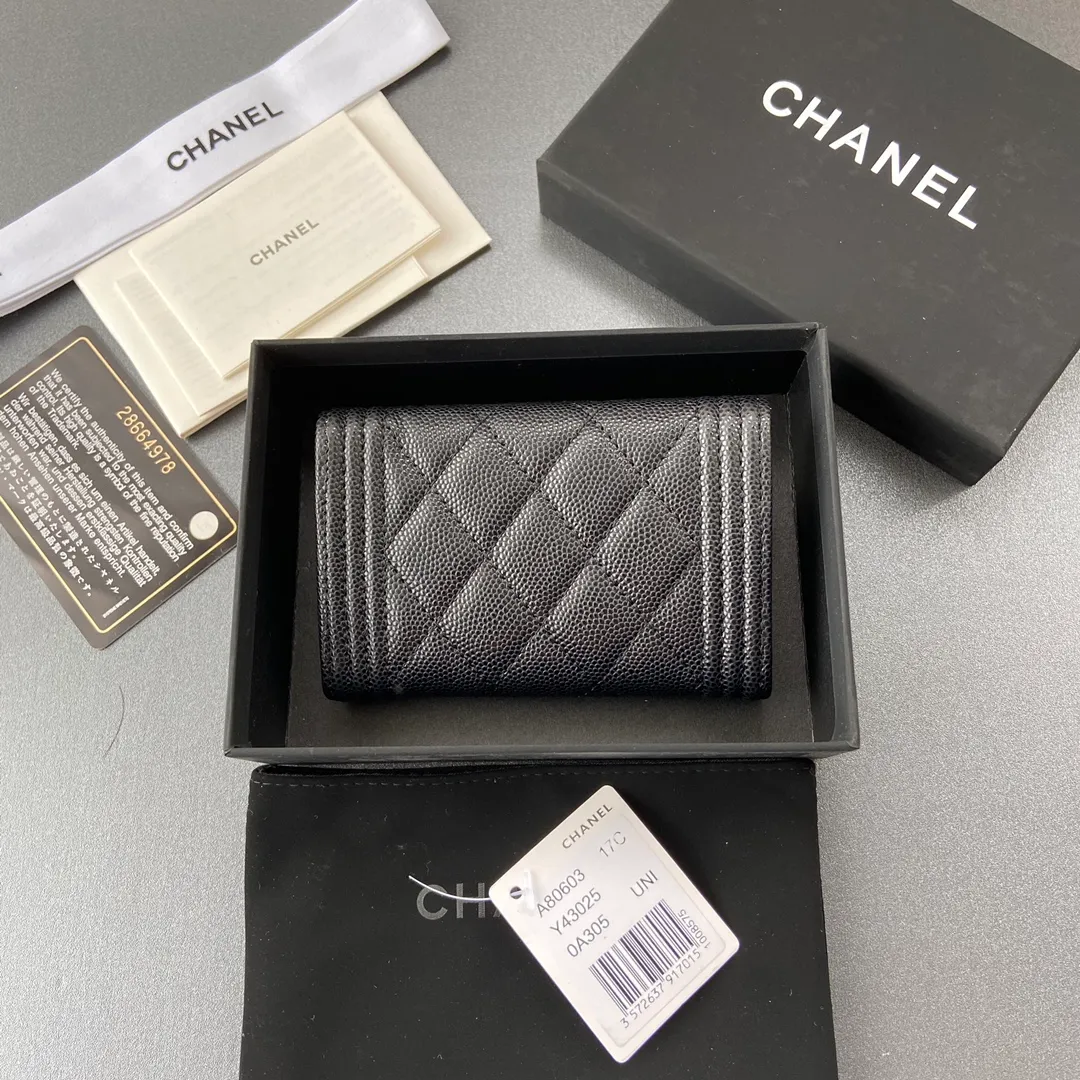 260💰Xiaoxiang imported Italian leather Item number: A80603 Size: w11×h8.5×d3cm Color: Black fine ball pattern antique silver hardware