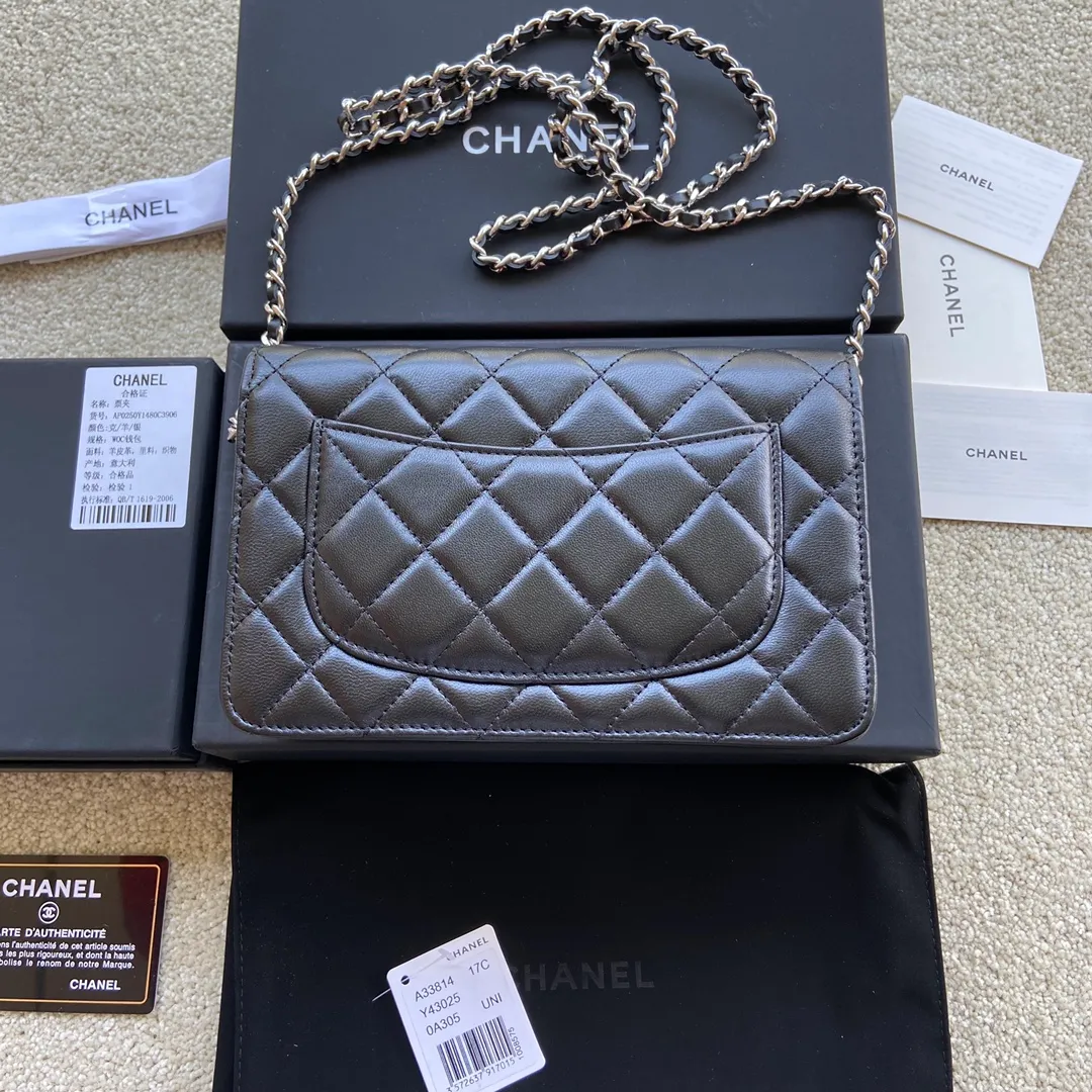 Snap button 600💰Xiaoxiang imported Italian lambskin Item number: A33814 Size: w20×h13×d3.5cm Color: black lambskin silver steel mark