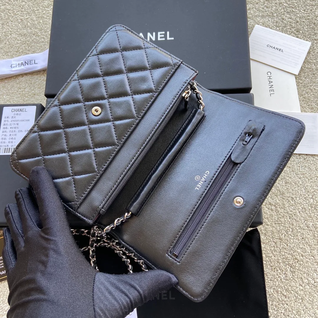 Snap button 600💰Xiaoxiang imported Italian lambskin Item number: A33814 Size: w20×h13×d3.5cm Color: black lambskin silver steel mark