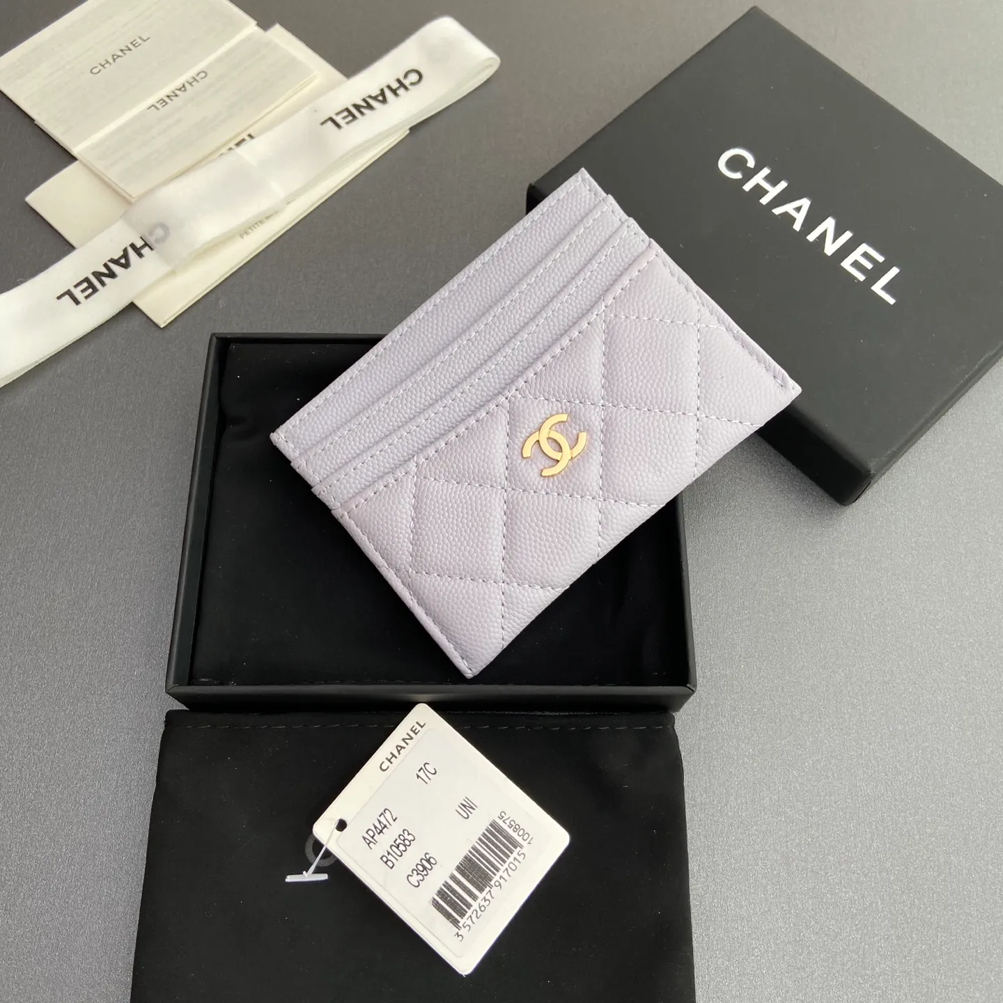 Xiaoxiang imported Italian leather Item number: A 4472 Price: 240 Size: w11×h10cm Color: Light purple fine ball golden steel mark