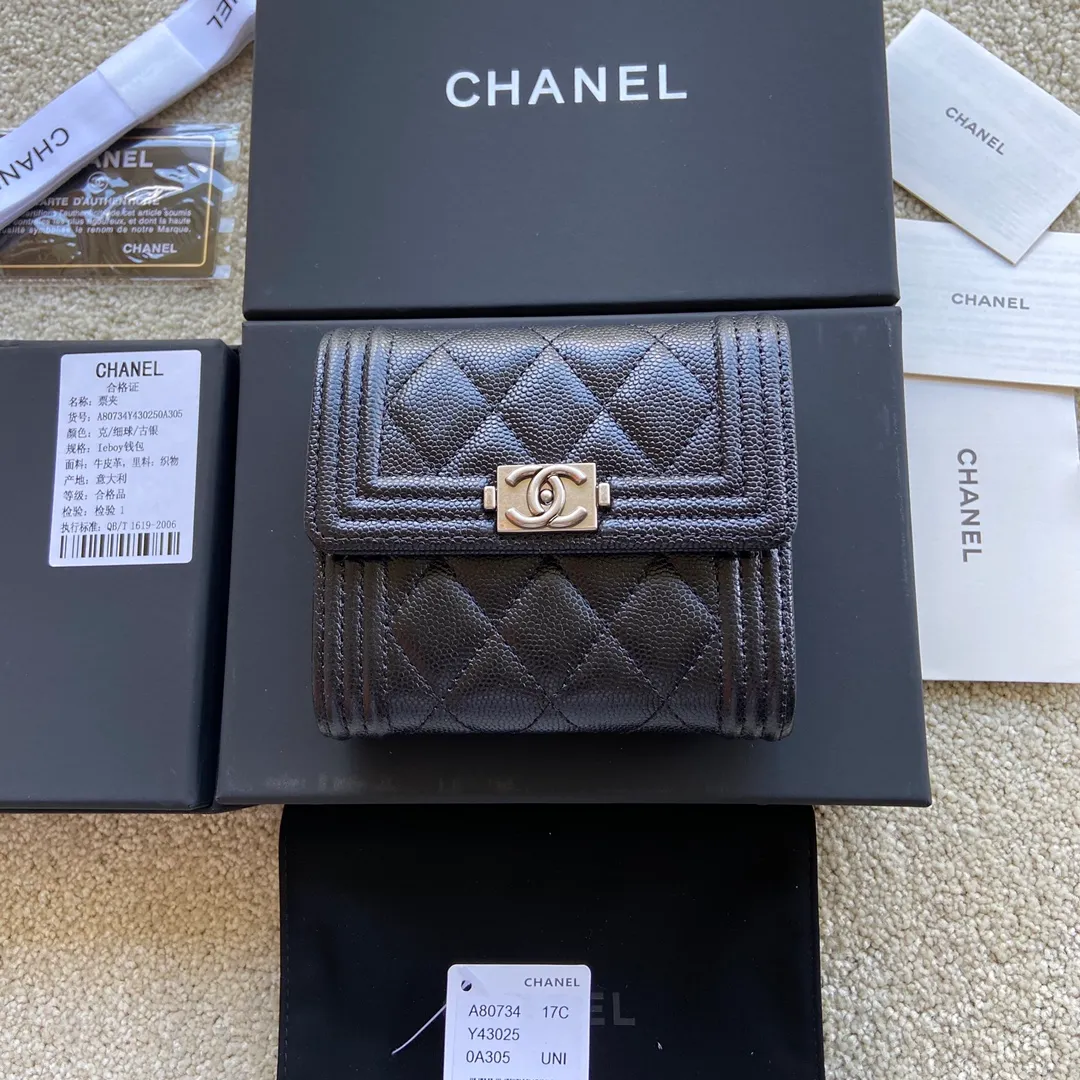 480💰Xiaoxiang imported Italian leather Item number: A80734 Size: W11.5×h10.5×d3cm Color: black fine ball pattern silver hardware