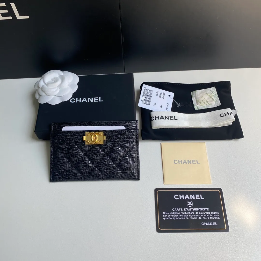 220💰 [Original order quality] [Delivery packaging] CHANEL, original order quality, leboy card holder 💦 style number A84431 top leather hardware, beautiful details, complete package! Size 11*7.5*1.