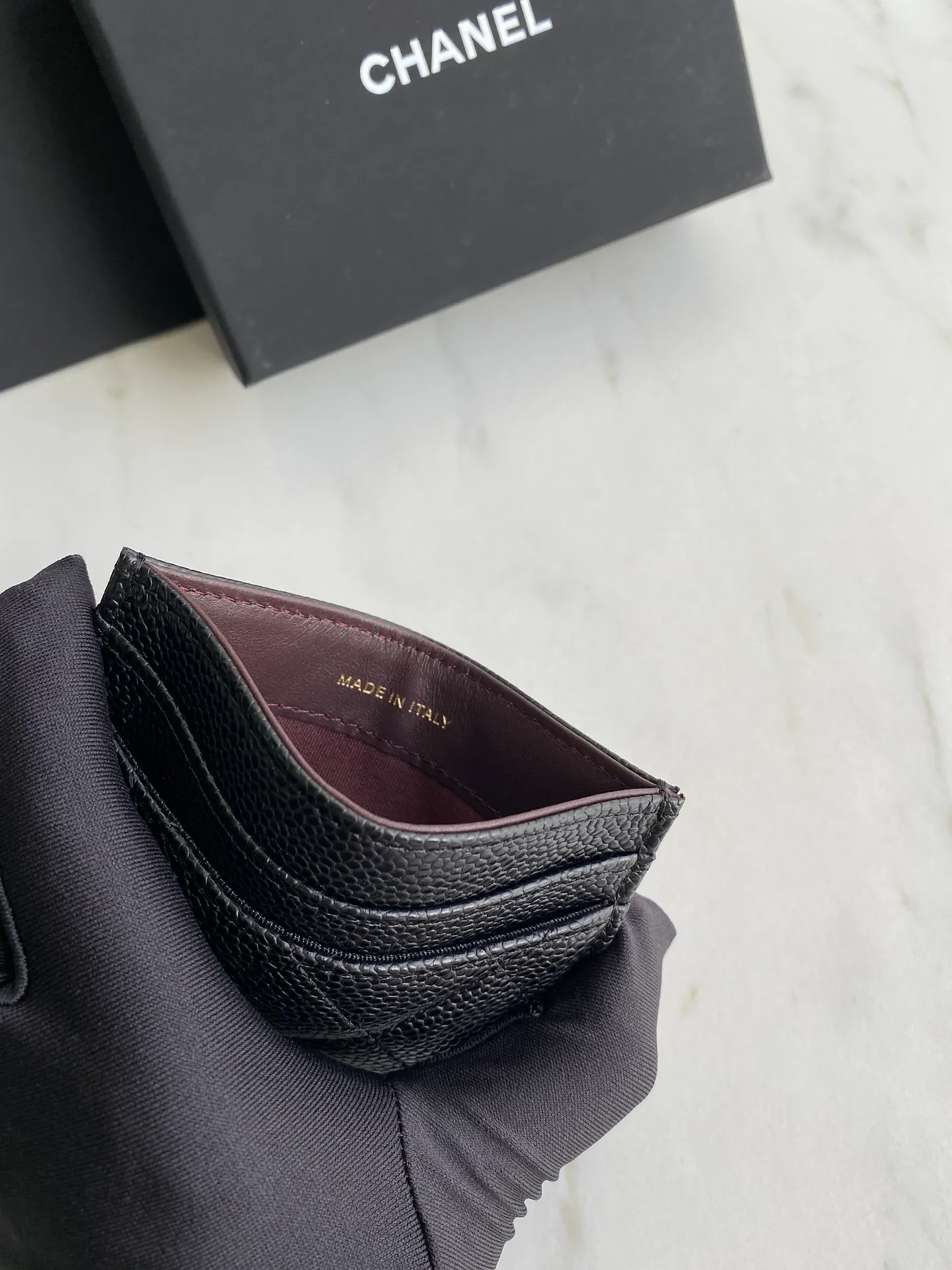 190💰【Original quality】【With serial code】CHANEL, classic card holder! Original quality, caviar small ball pattern series, classic series, exquisite details, full set of packaging, style number (AP426) 31510... size 11*7.5*1