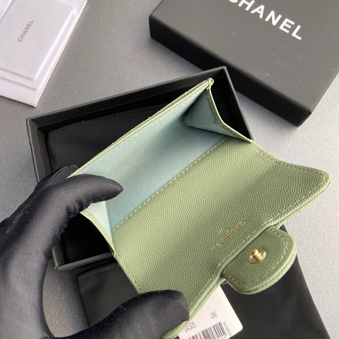 260💰Xiaoxiang imported Italian leather Item number: AP428 Size: w11×h7cm Color: Greek green fine ball pattern gold steel mark