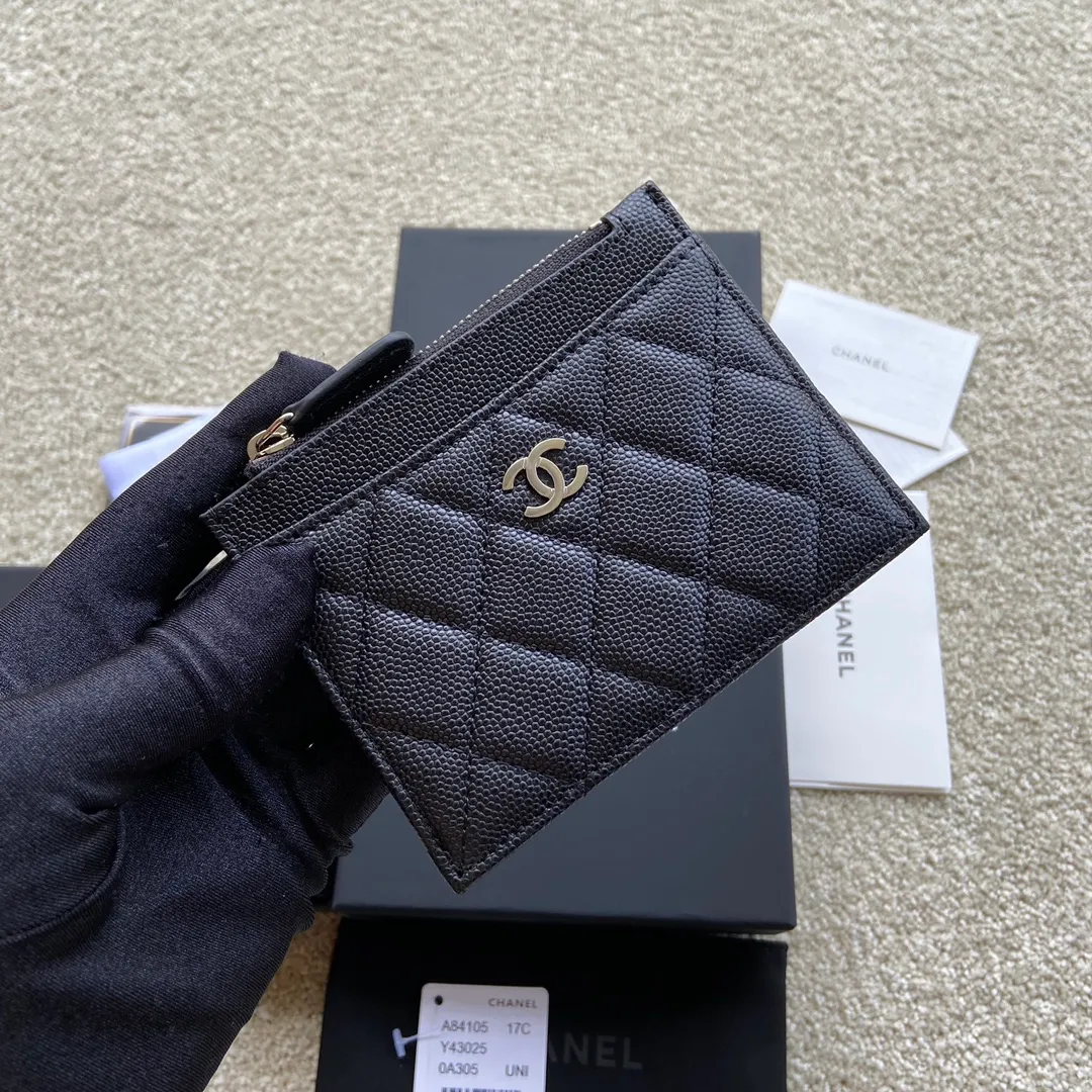 240💰Xiaoxiang imported Italian leather Item number: A84105 Size: w.11.5×h9cm Color: Black fine ball pattern silver steel mark