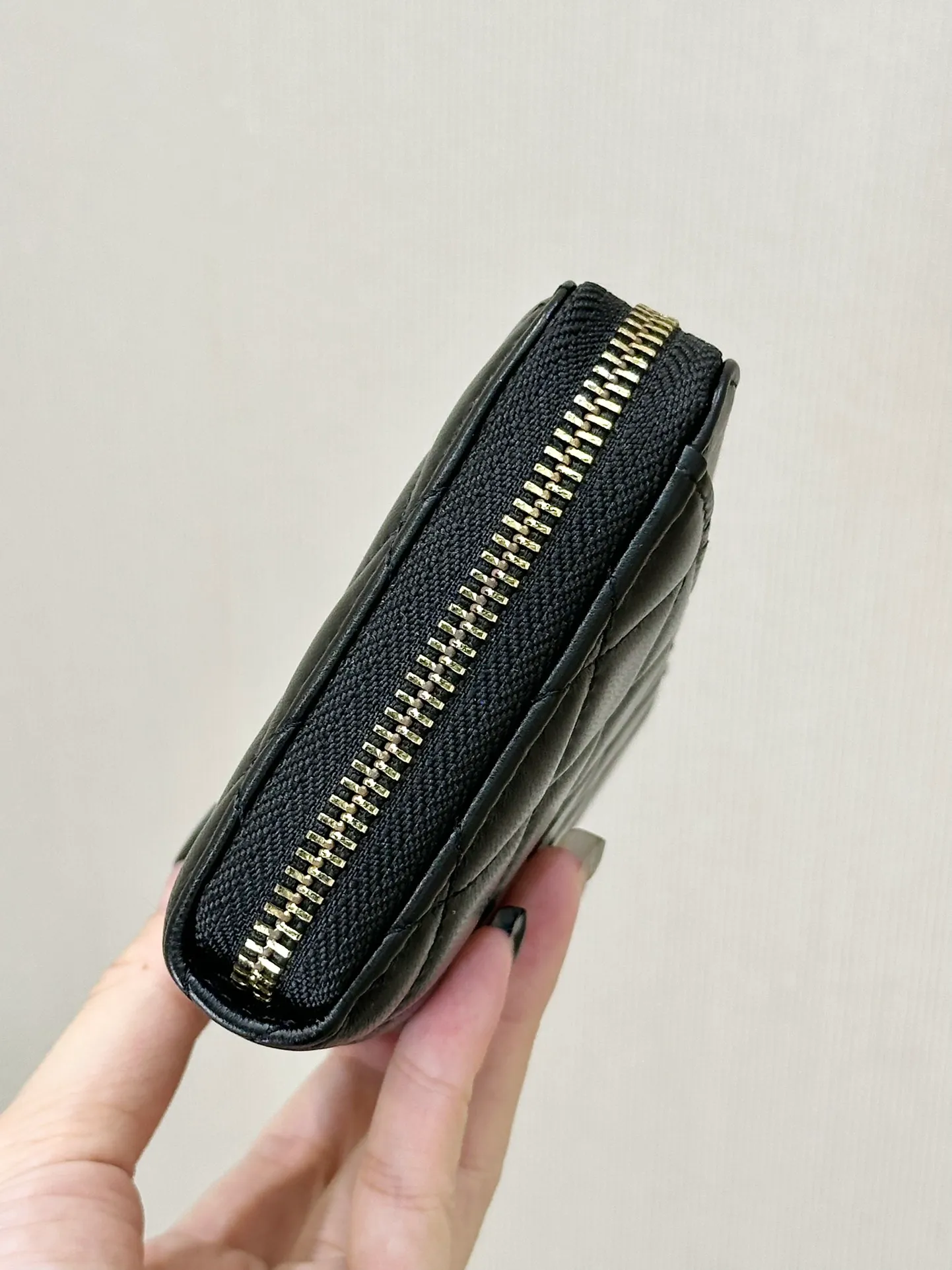 50097 Sheepskin/Black Gold