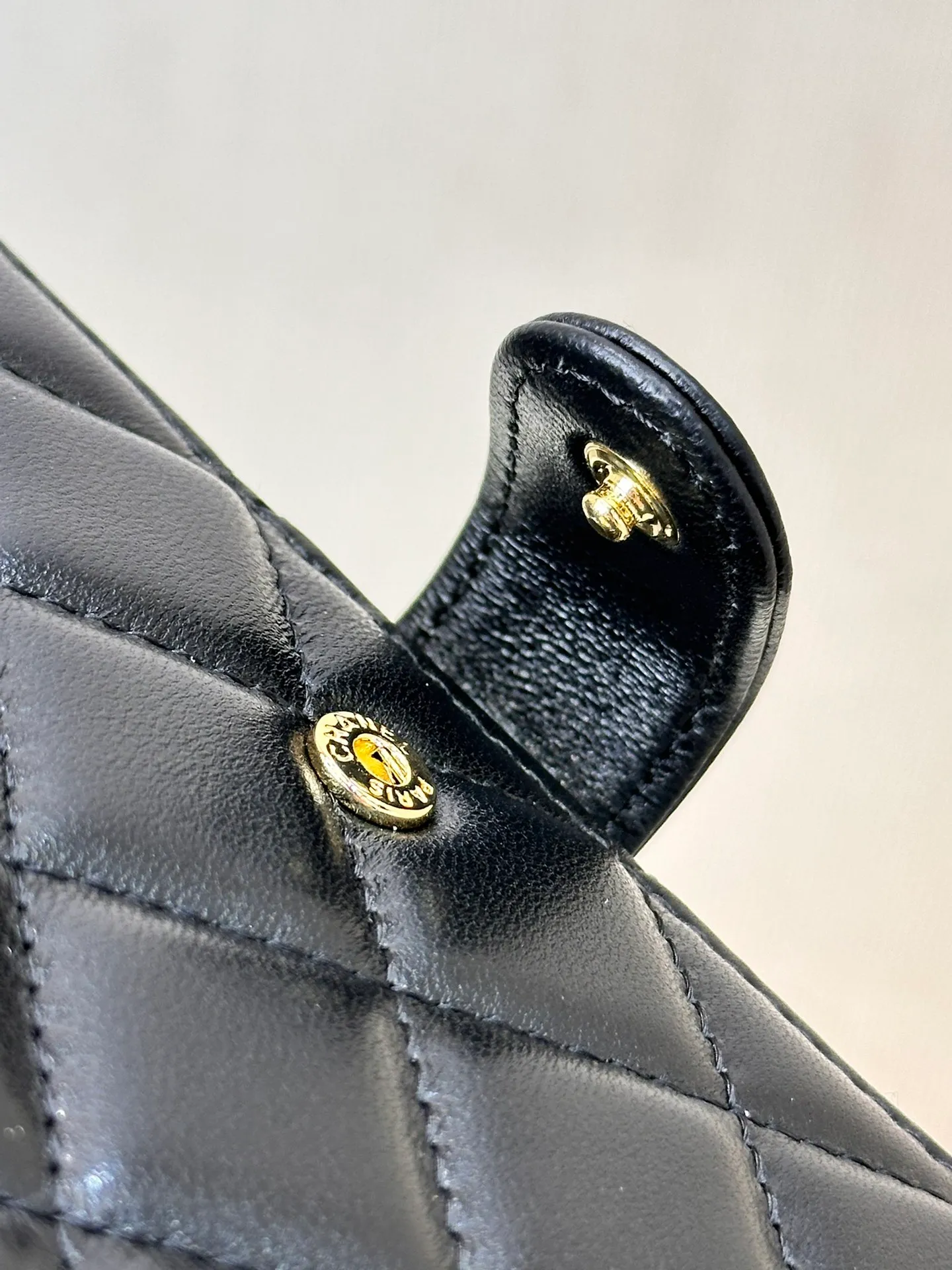 96066 black gold model
