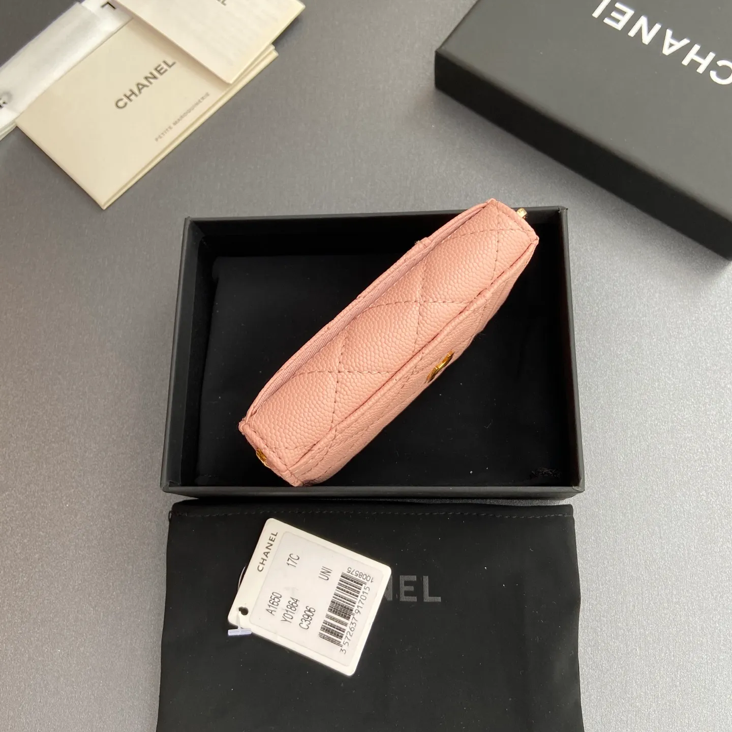 [Special grade hardware original leather] ¥280 Xiaoxiang small zipper bag card holder series with iconic metal logo, gold tone metal hardware, special Italian imported leather 2 card slots wallet bag, 4 card slots Number: 1650 Pink fine ball pattern light gold steel mark Size: w11×h7.5×2cm