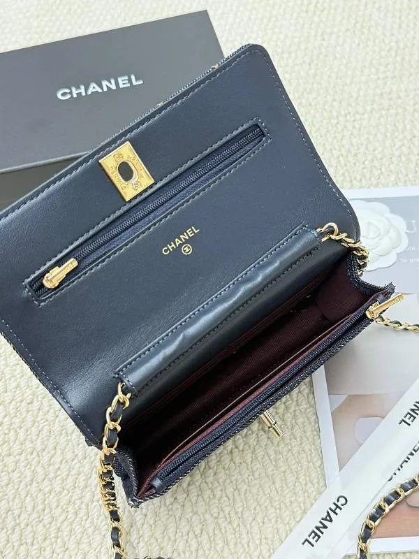 All categories Chanel Wallet (Chanel) Chanel 2050