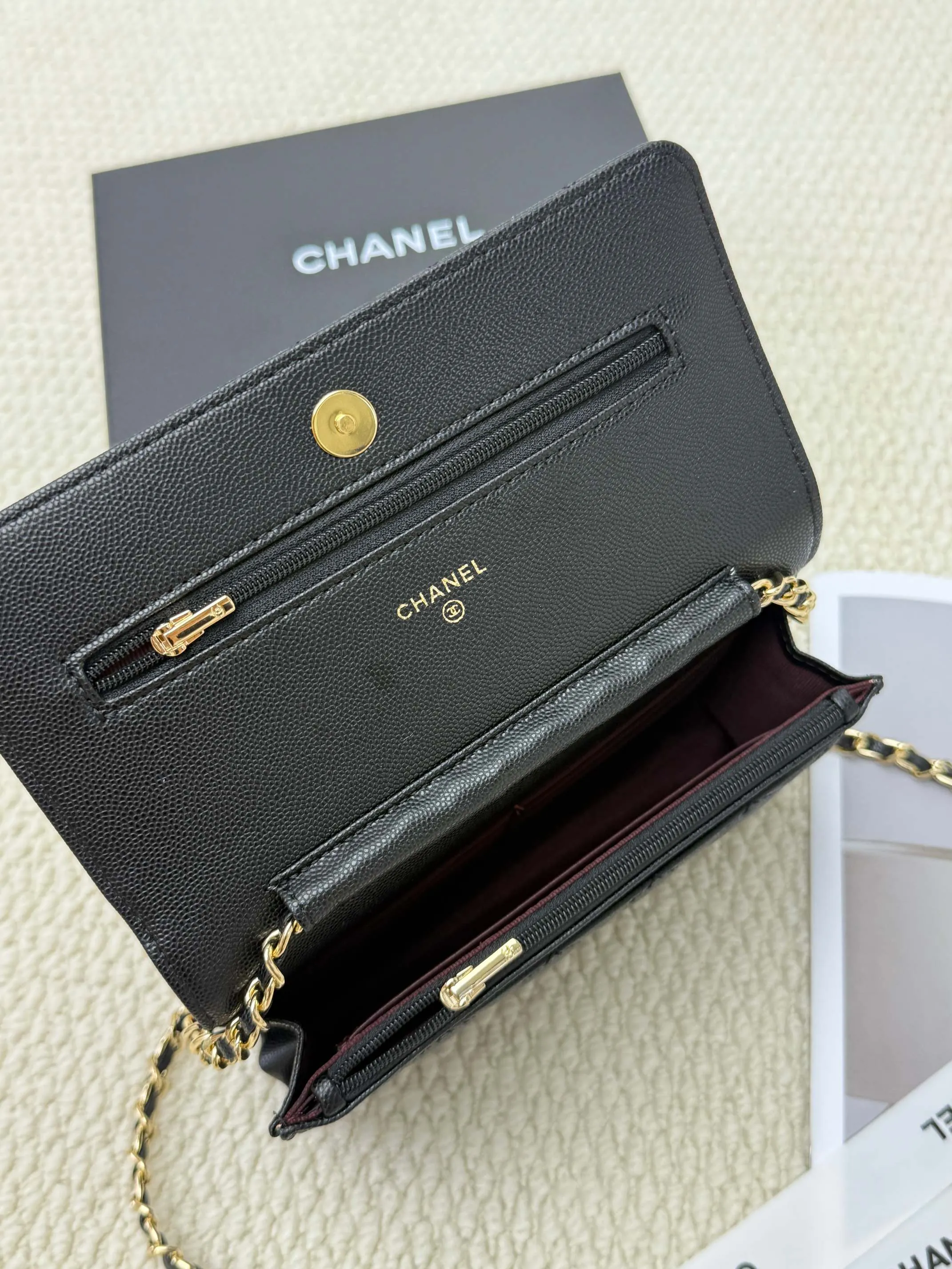 All categories Chanel Wallet (Chanel) Chanel 2050
